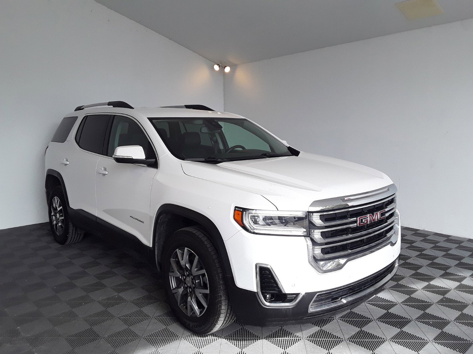 2023 GMC Acadia FWD 4dr SLT