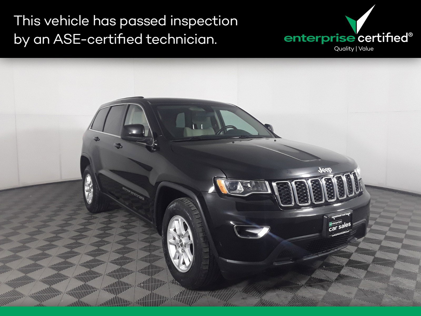 2018 Jeep Grand Cherokee Laredo 4x2