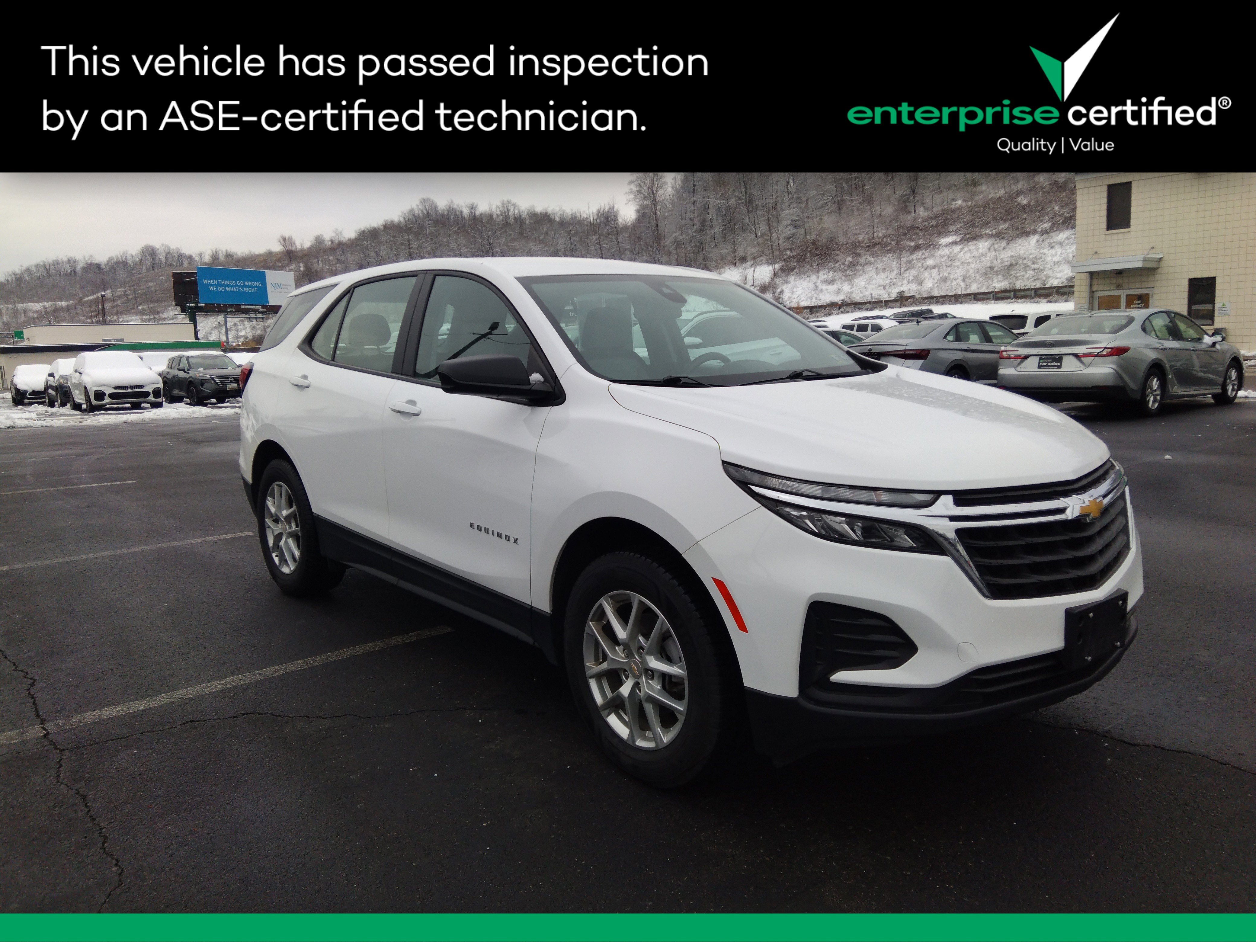 Used 2023 Chevrolet Equinox LS AWD 4dr