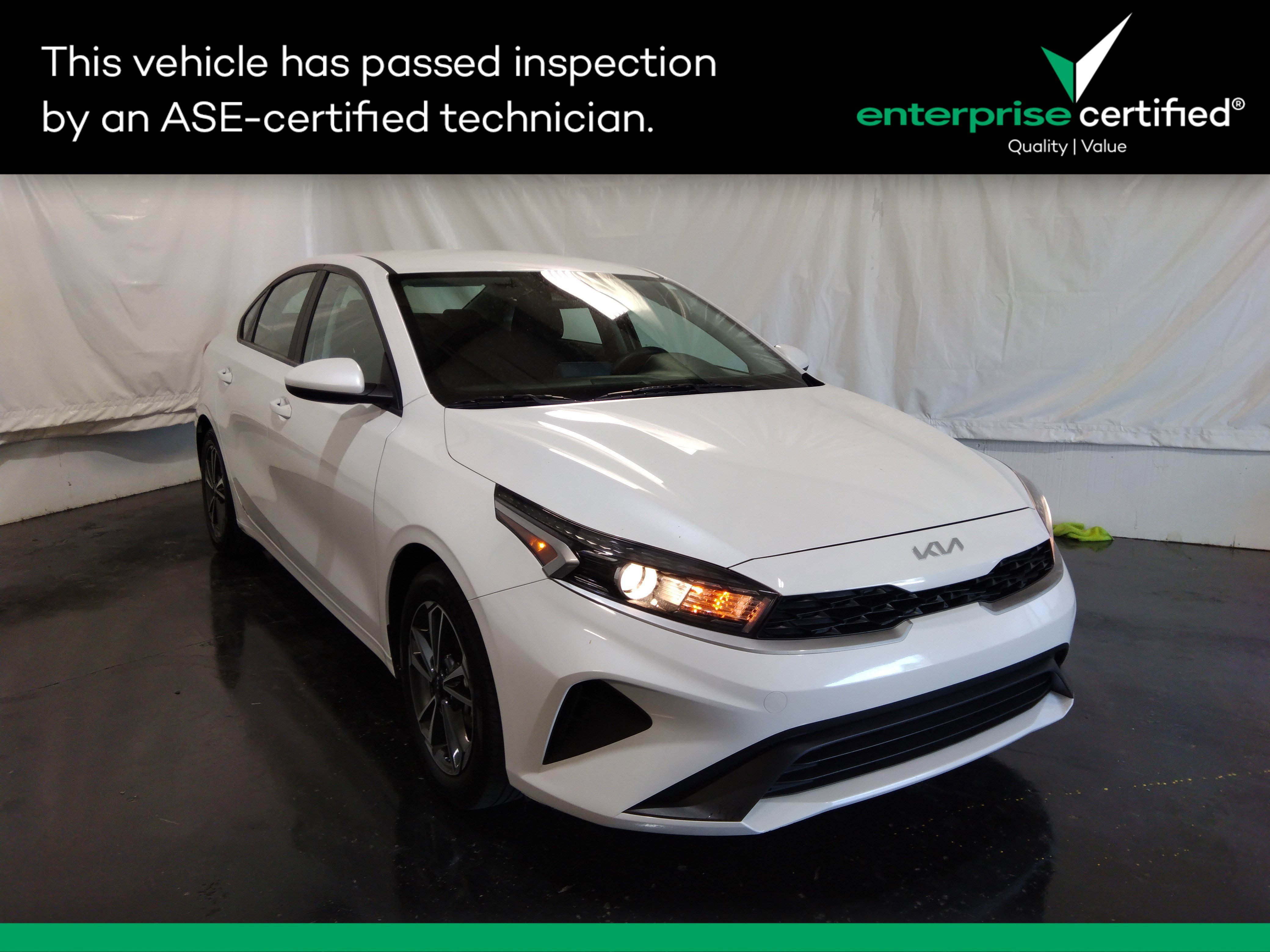 Used 2023 Kia Forte LXS IVT