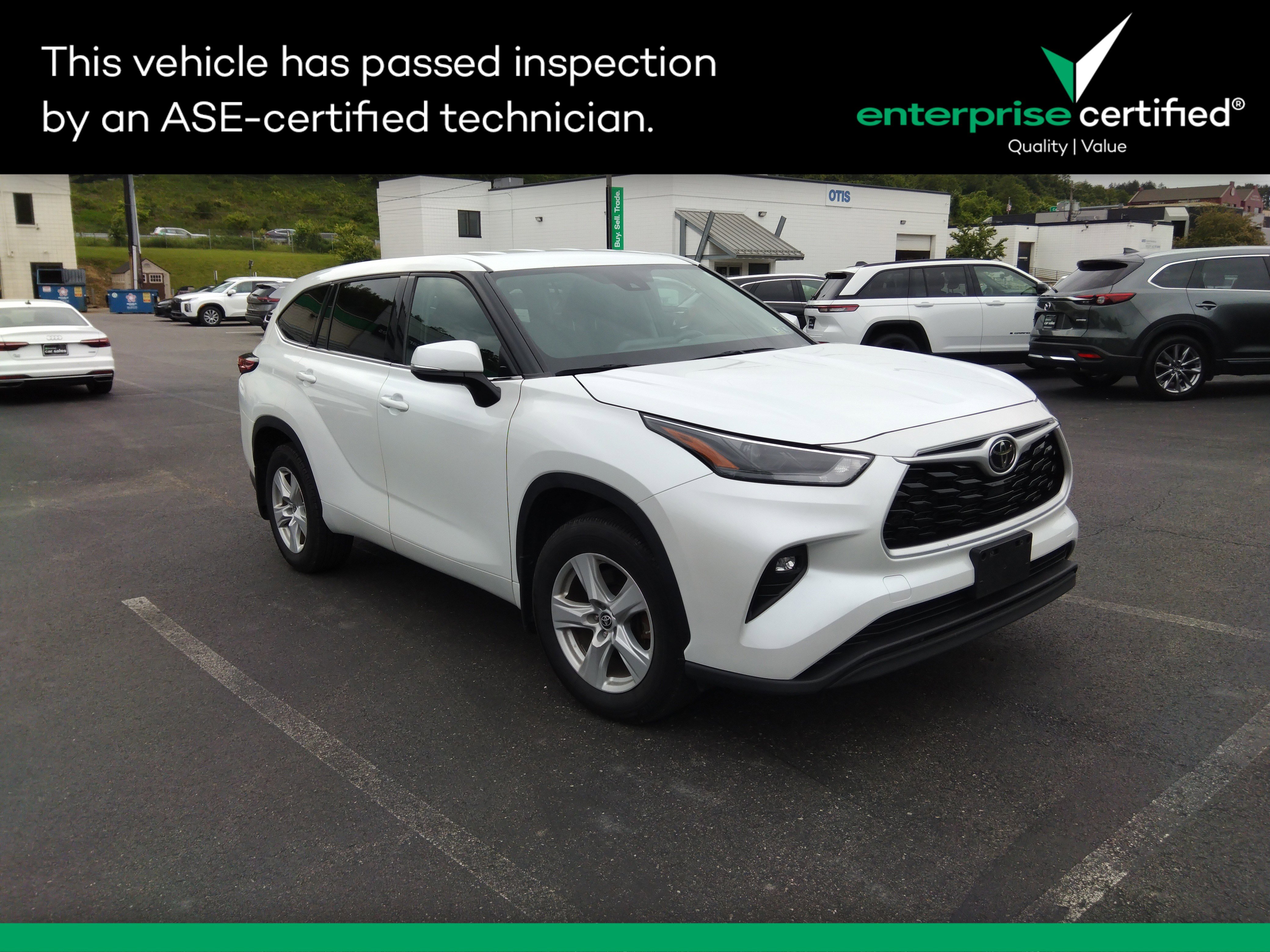 2022 Toyota Highlander LE AWD