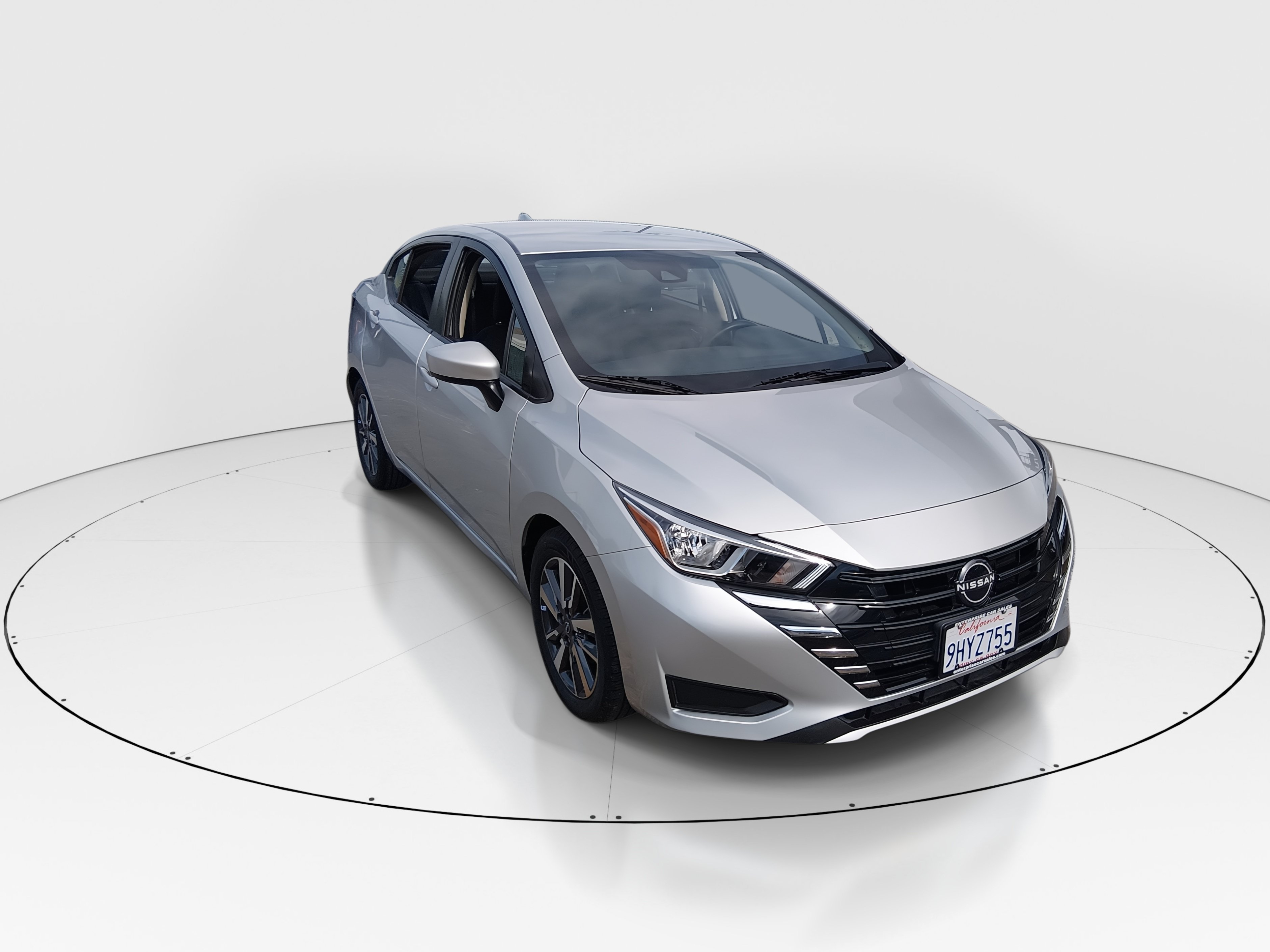 Used 2023 Nissan Versa SV CVT