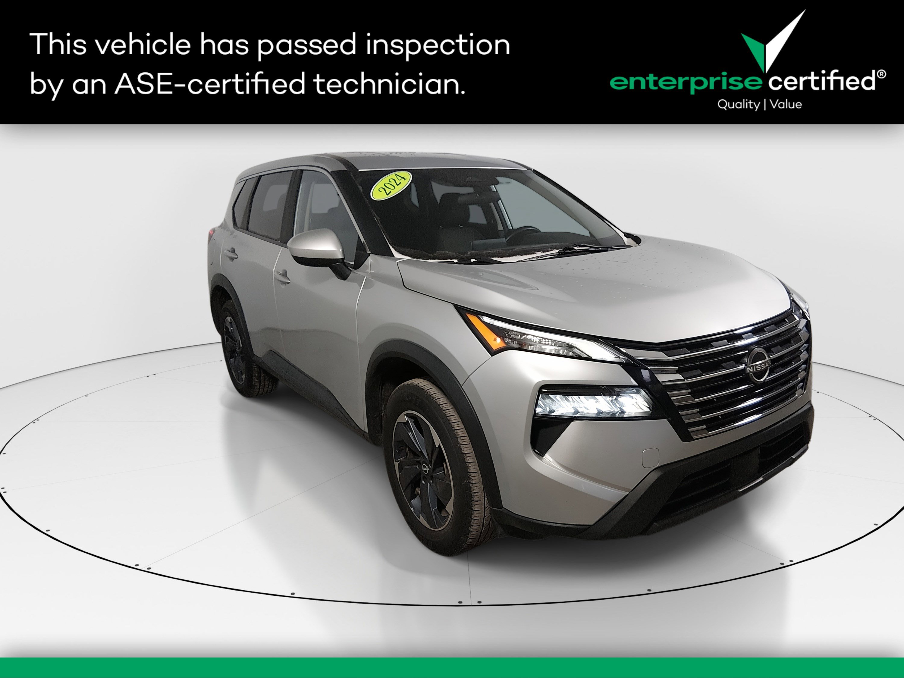 2024 Nissan Rogue SV's photo