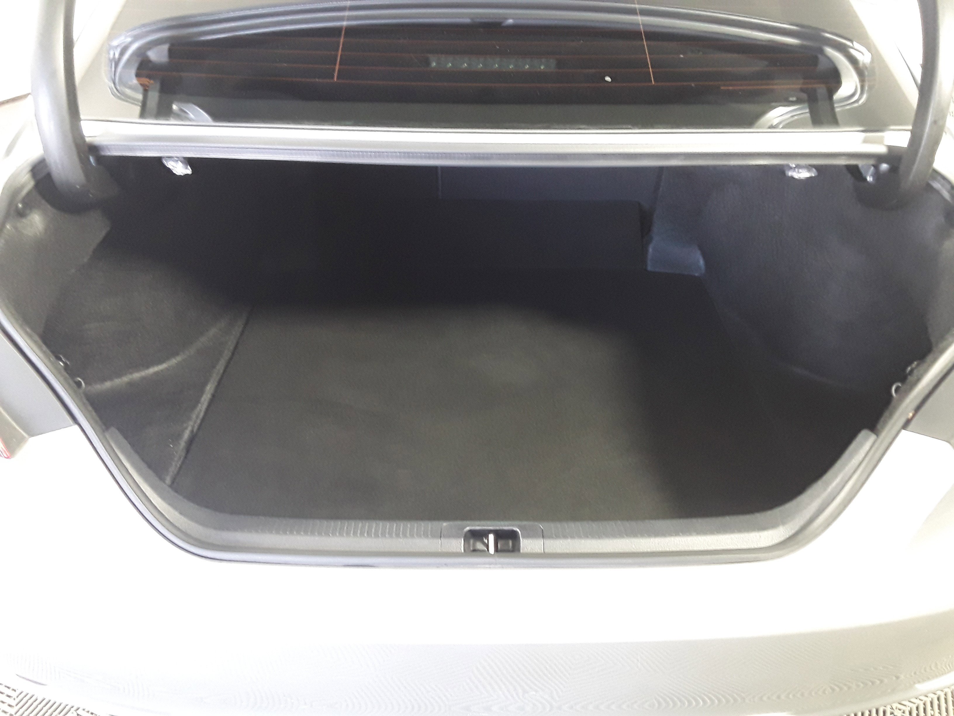 Image 8 of Used 2023 Toyota Camry SE Auto