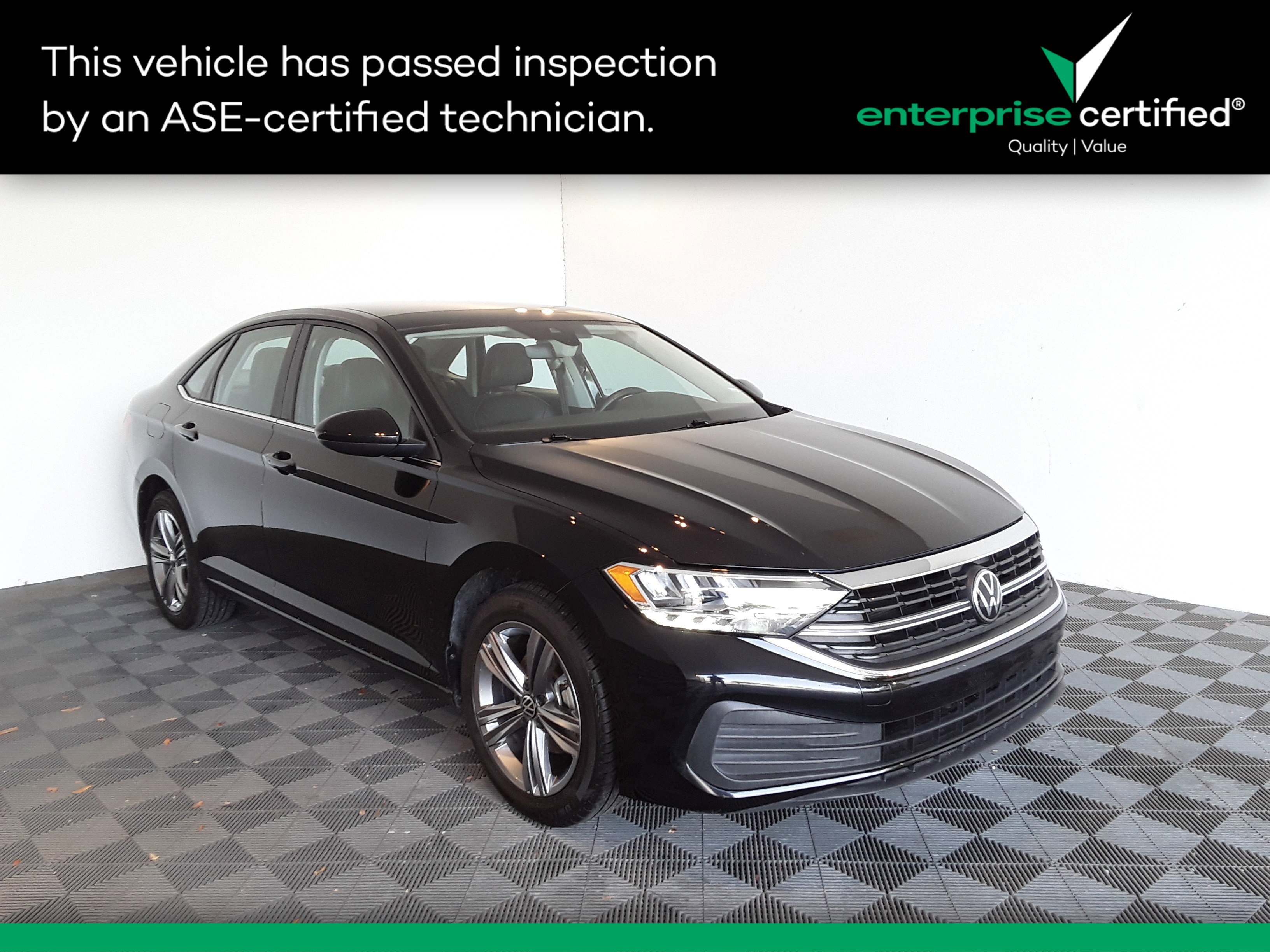 2024 Volkswagen Jetta SE Auto