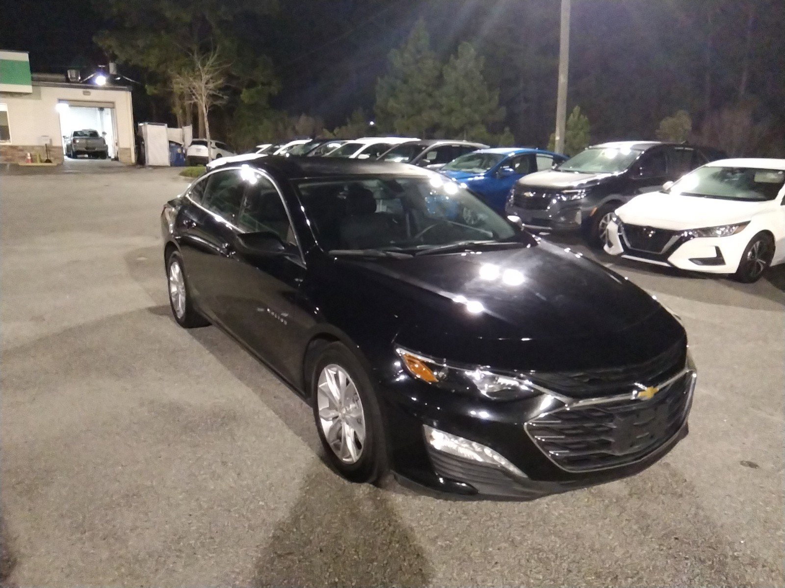 2022 Chevrolet Malibu 4dr Sdn LT