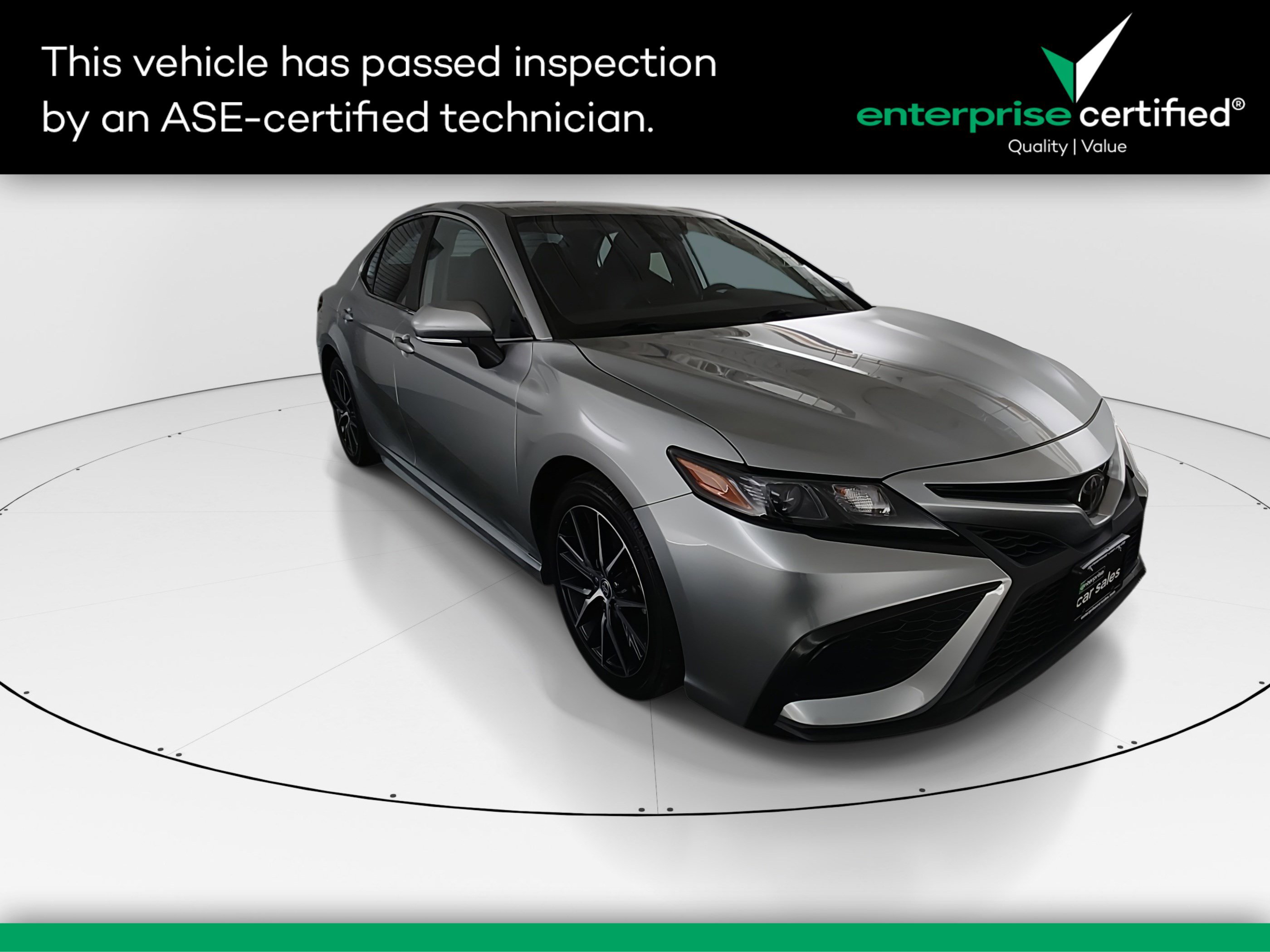 Used 2022 Toyota Camry SE Auto