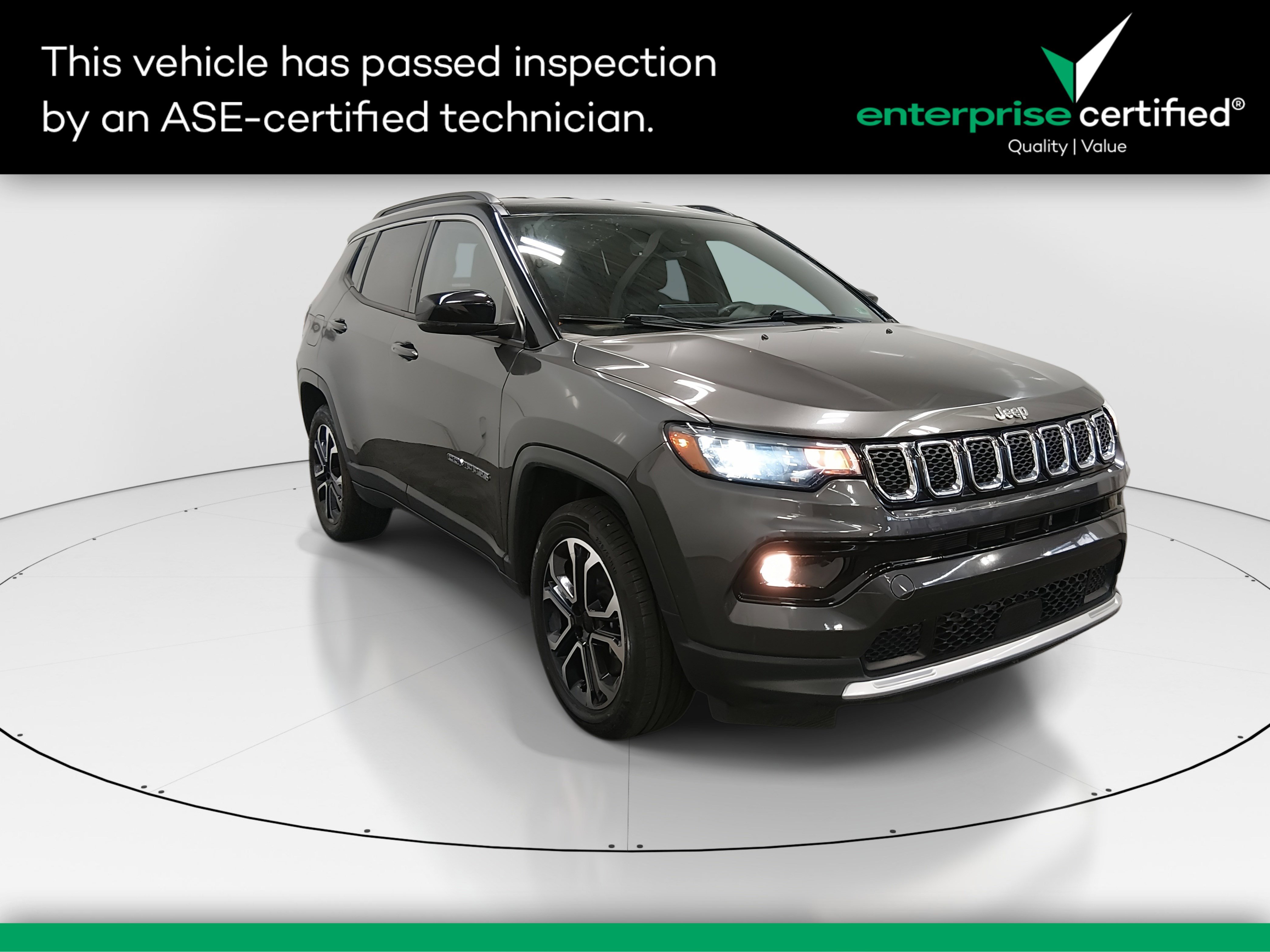 2024 Jeep Compass Limited's photo