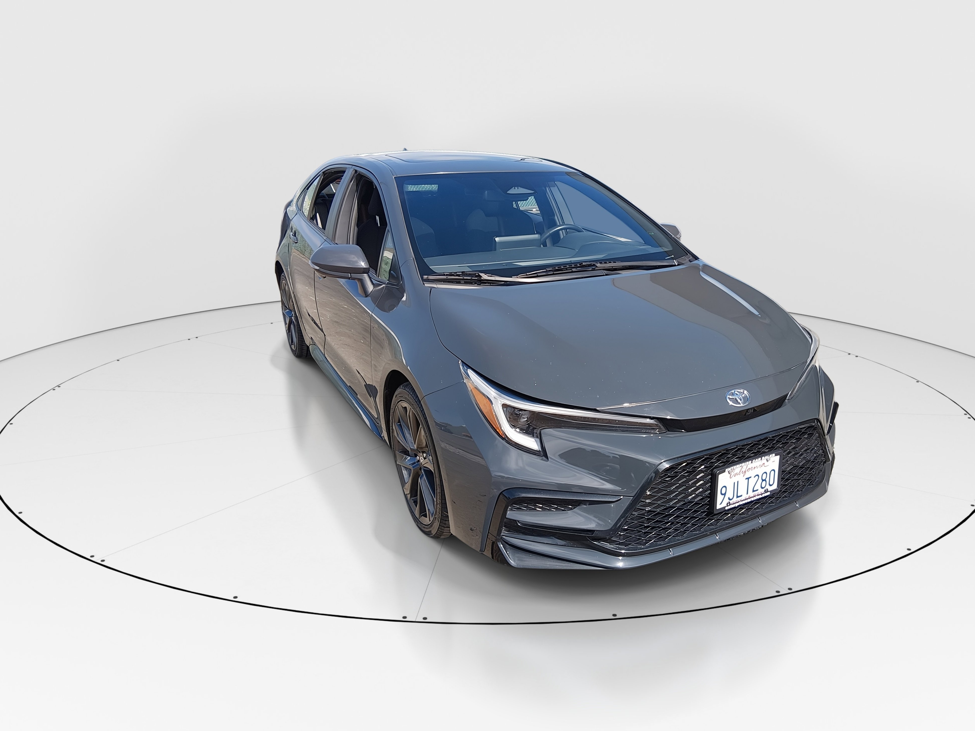 Used 2024 Toyota Corolla SE CVT