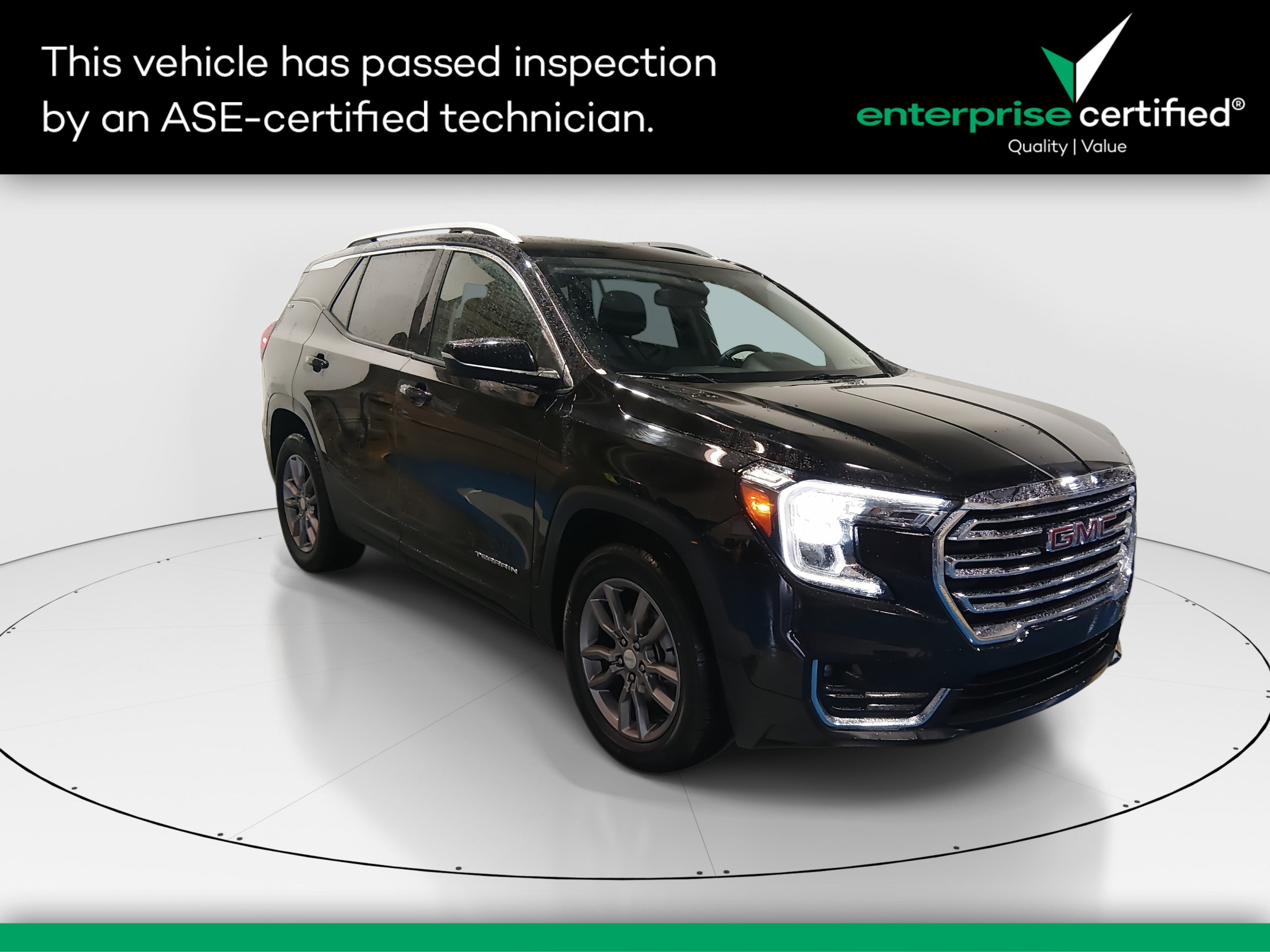 2024 GMC Terrain SLT's photo