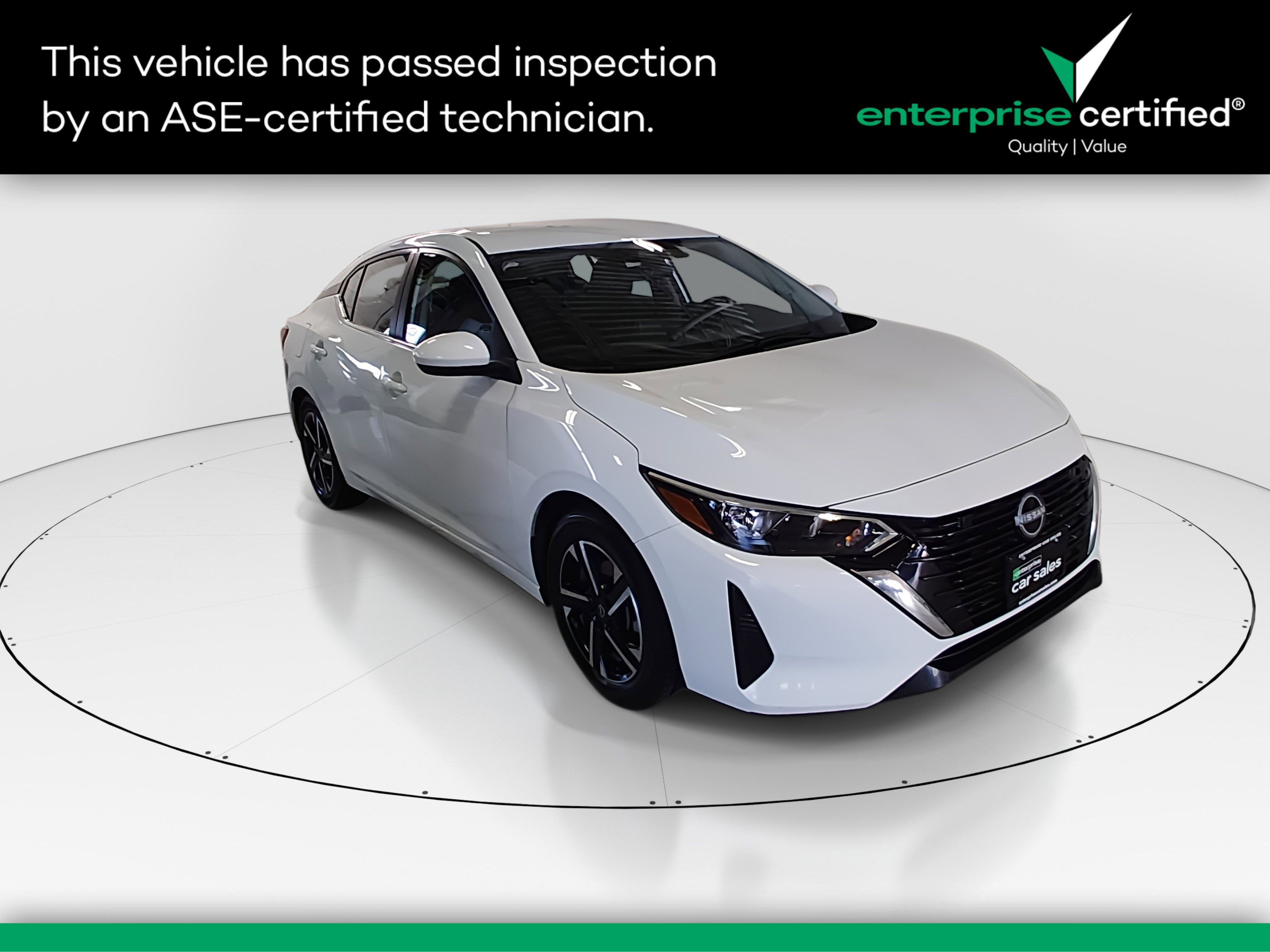 2024 Nissan Sentra SV's photo