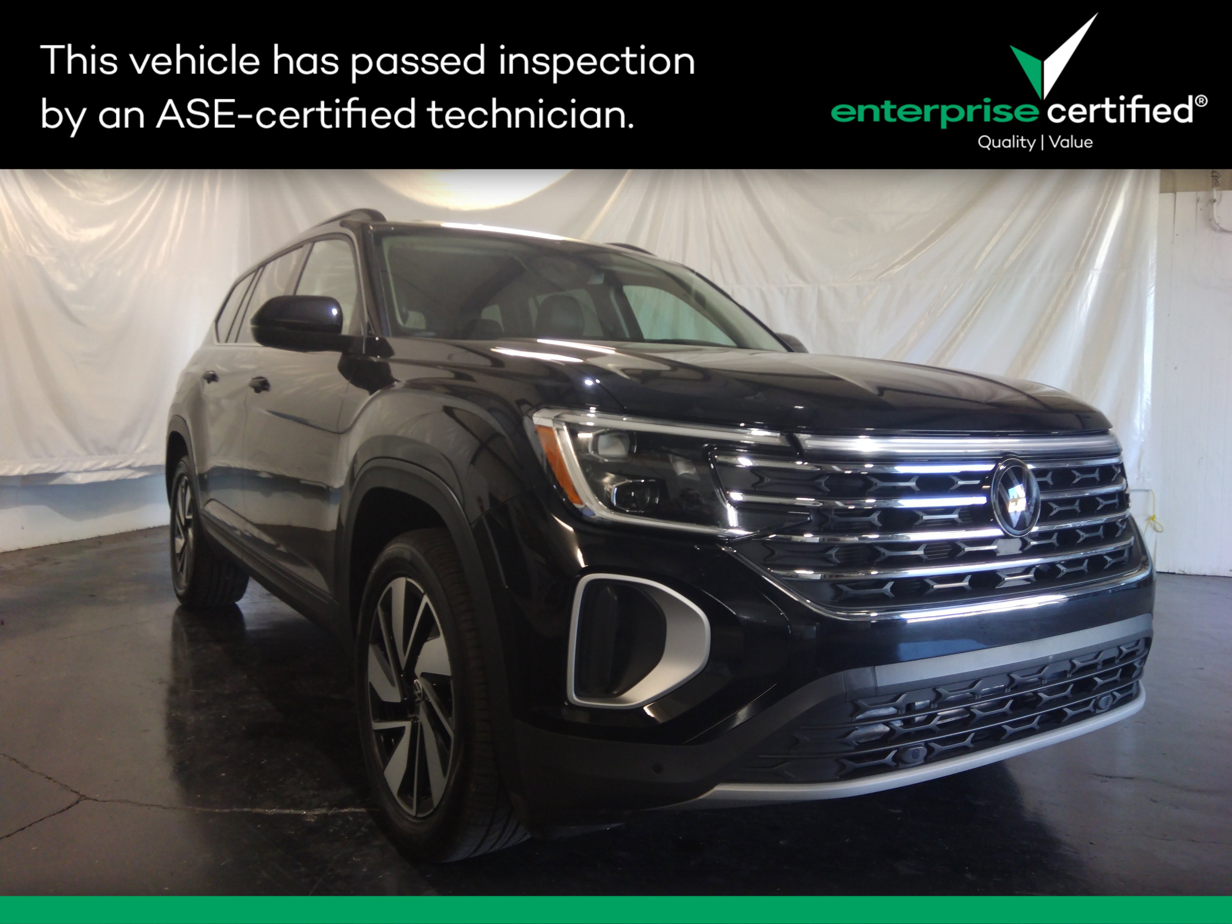 2024 Volkswagen Atlas SE w/Tech's photo