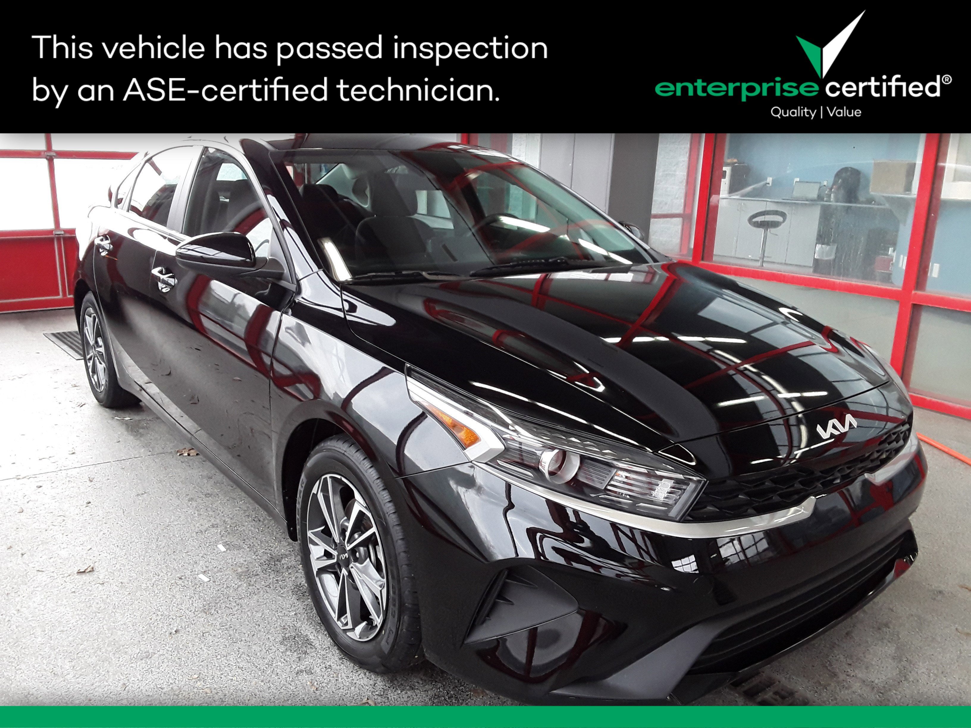 2023 Kia Forte LXS IVT