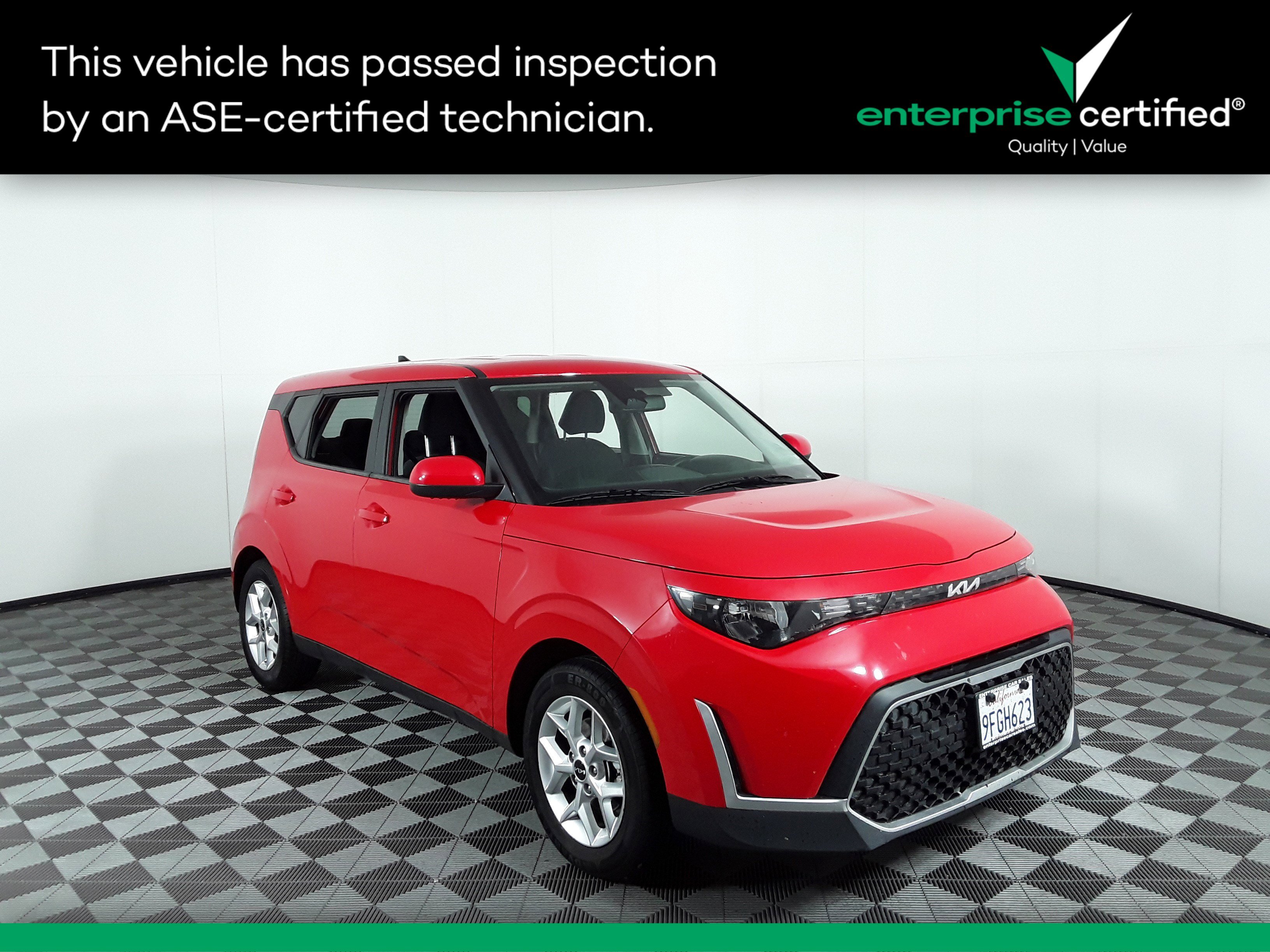 Used 2023 Kia Soul LX IVT