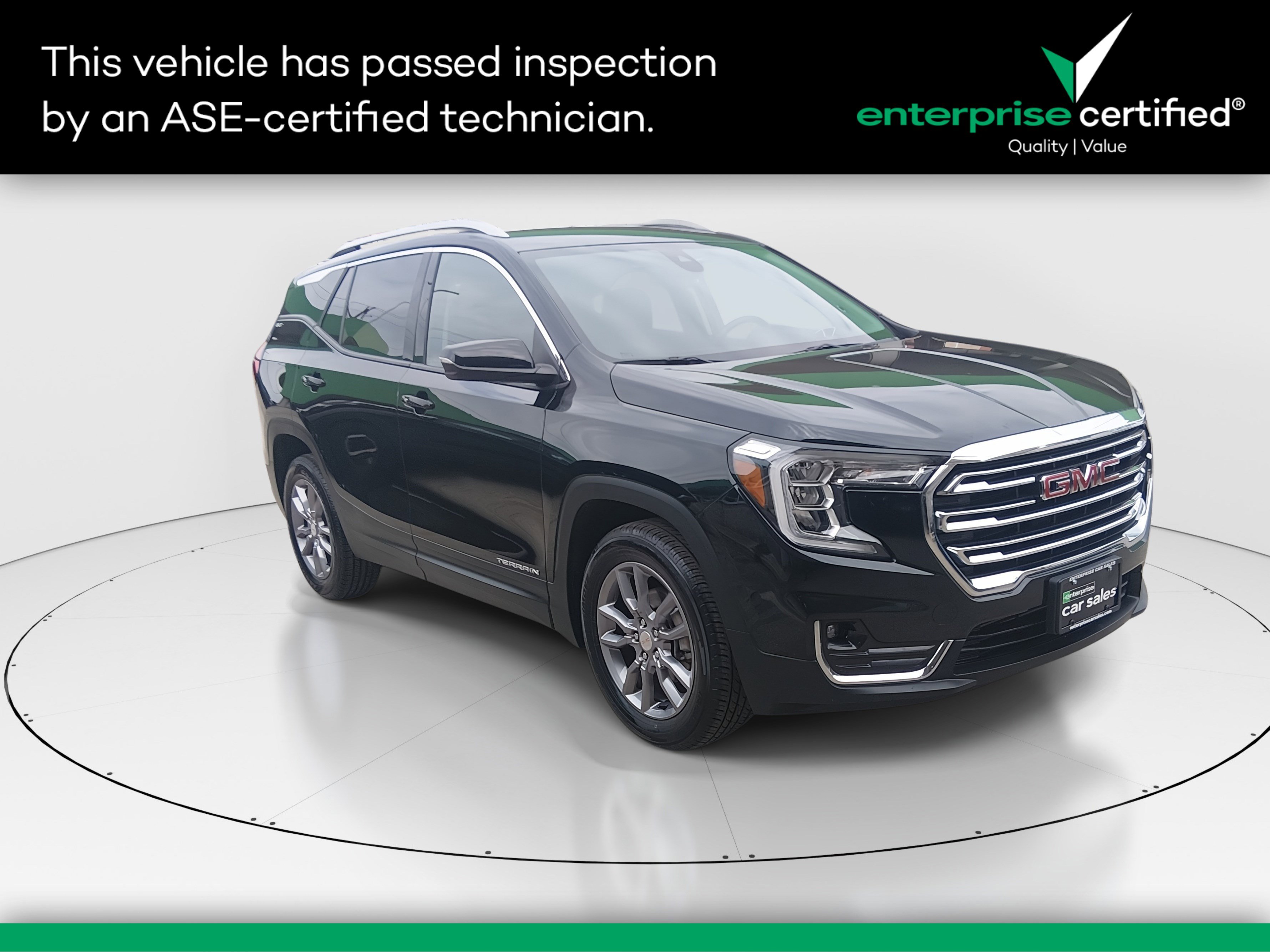 2024 GMC Terrain SLT's photo