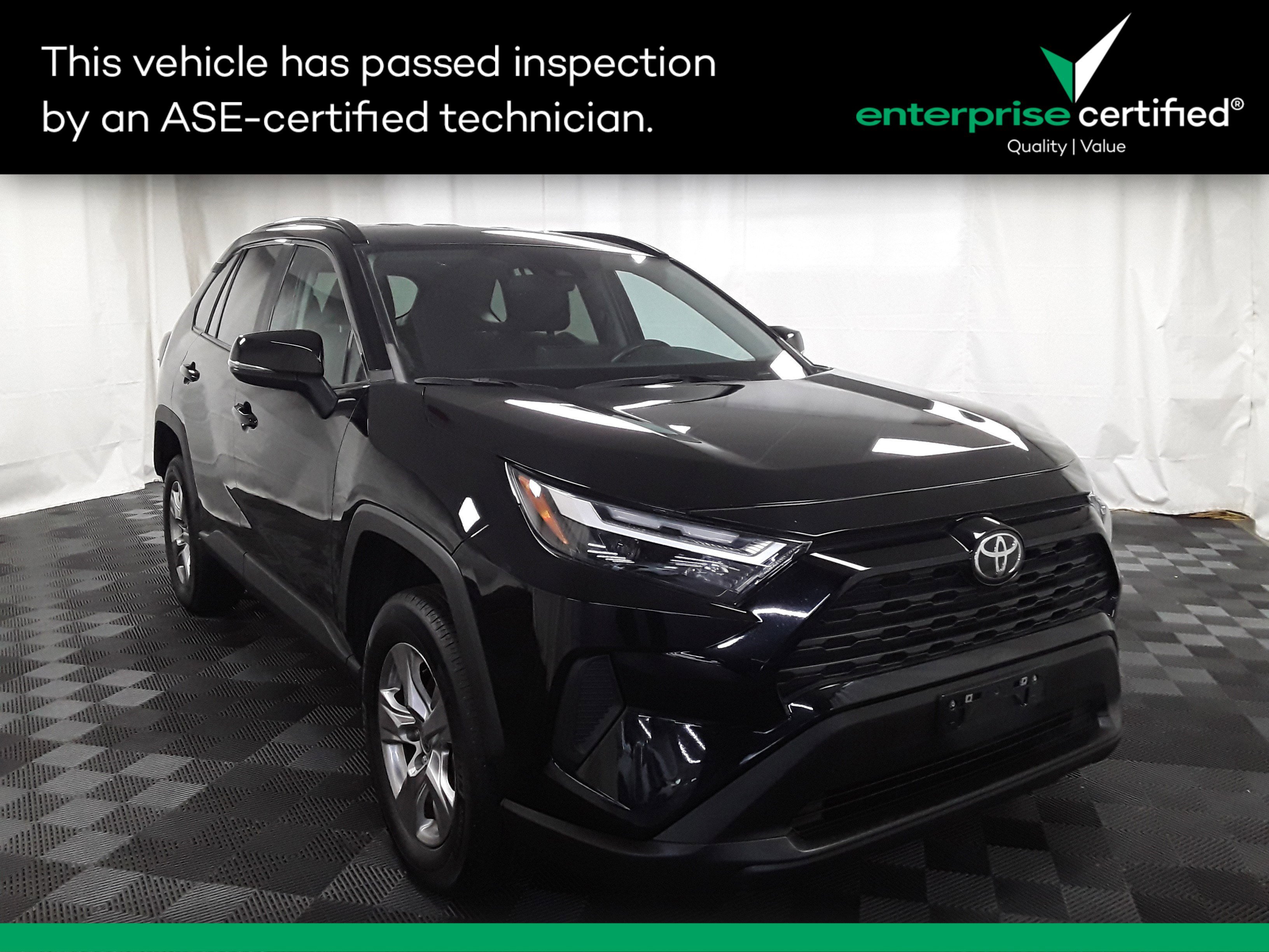 2023 Toyota RAV4 XLE FWD