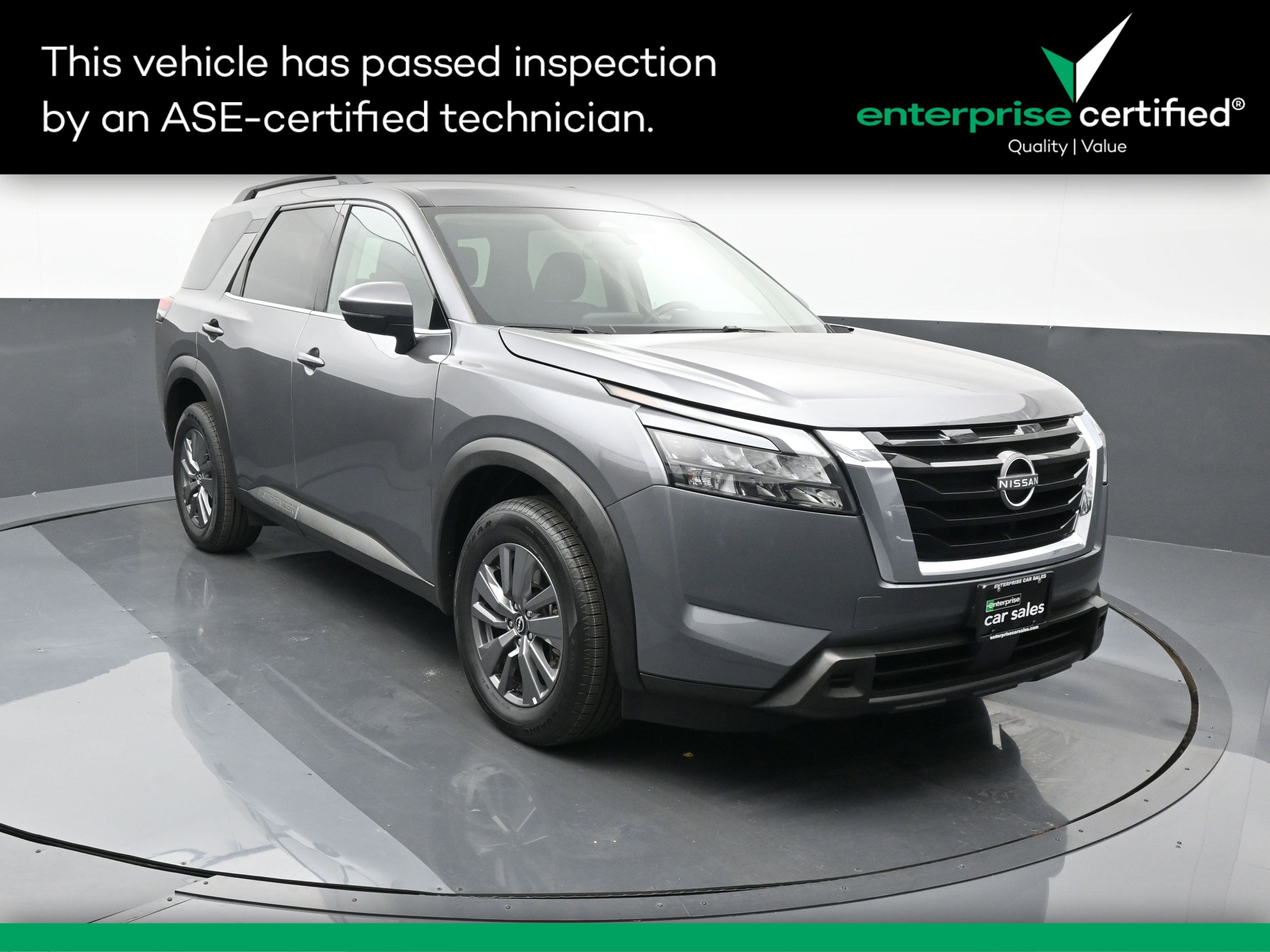 Used 2024 Nissan Pathfinder SV 4WD