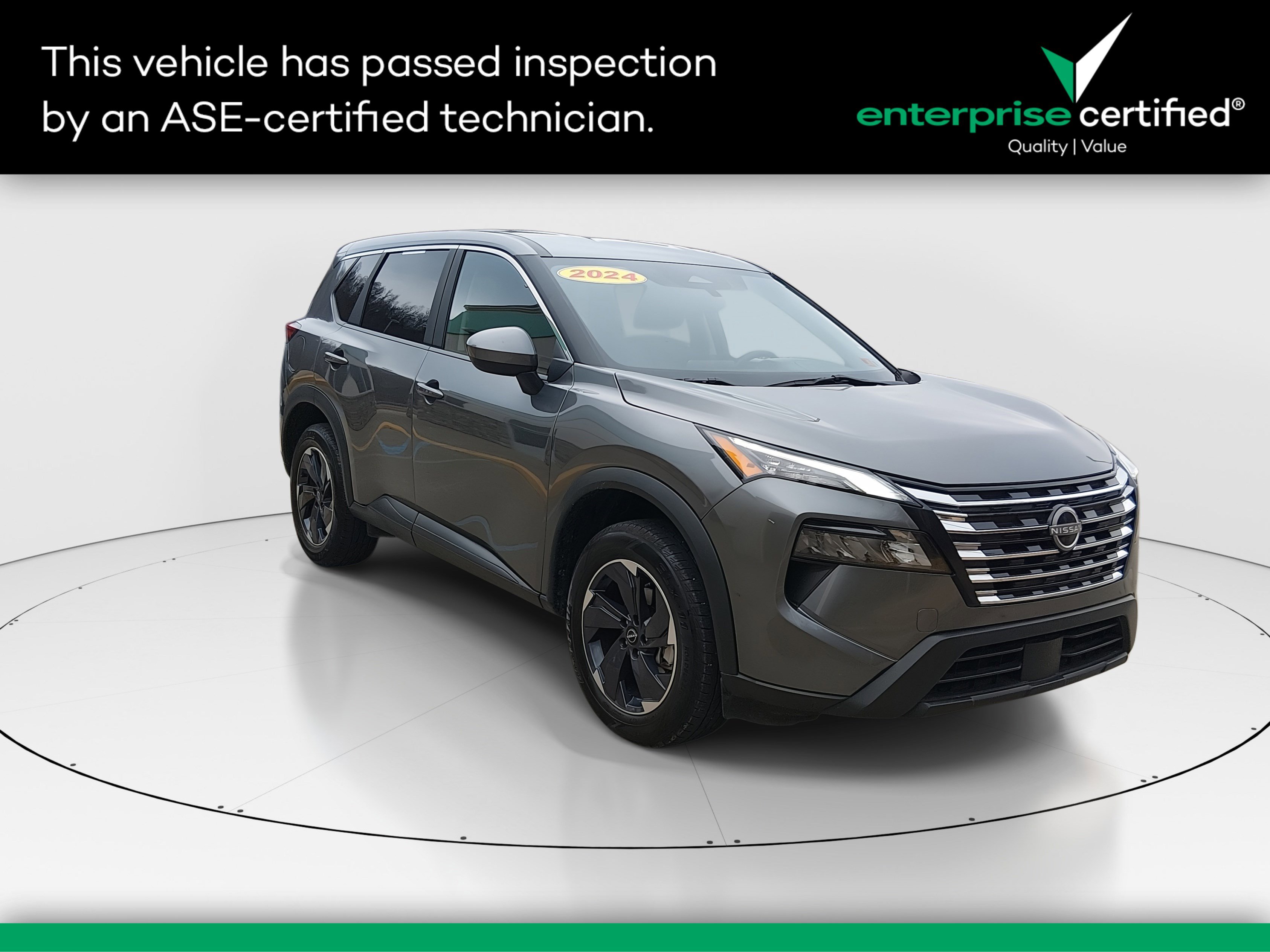 2024 Nissan Rogue SV's photo