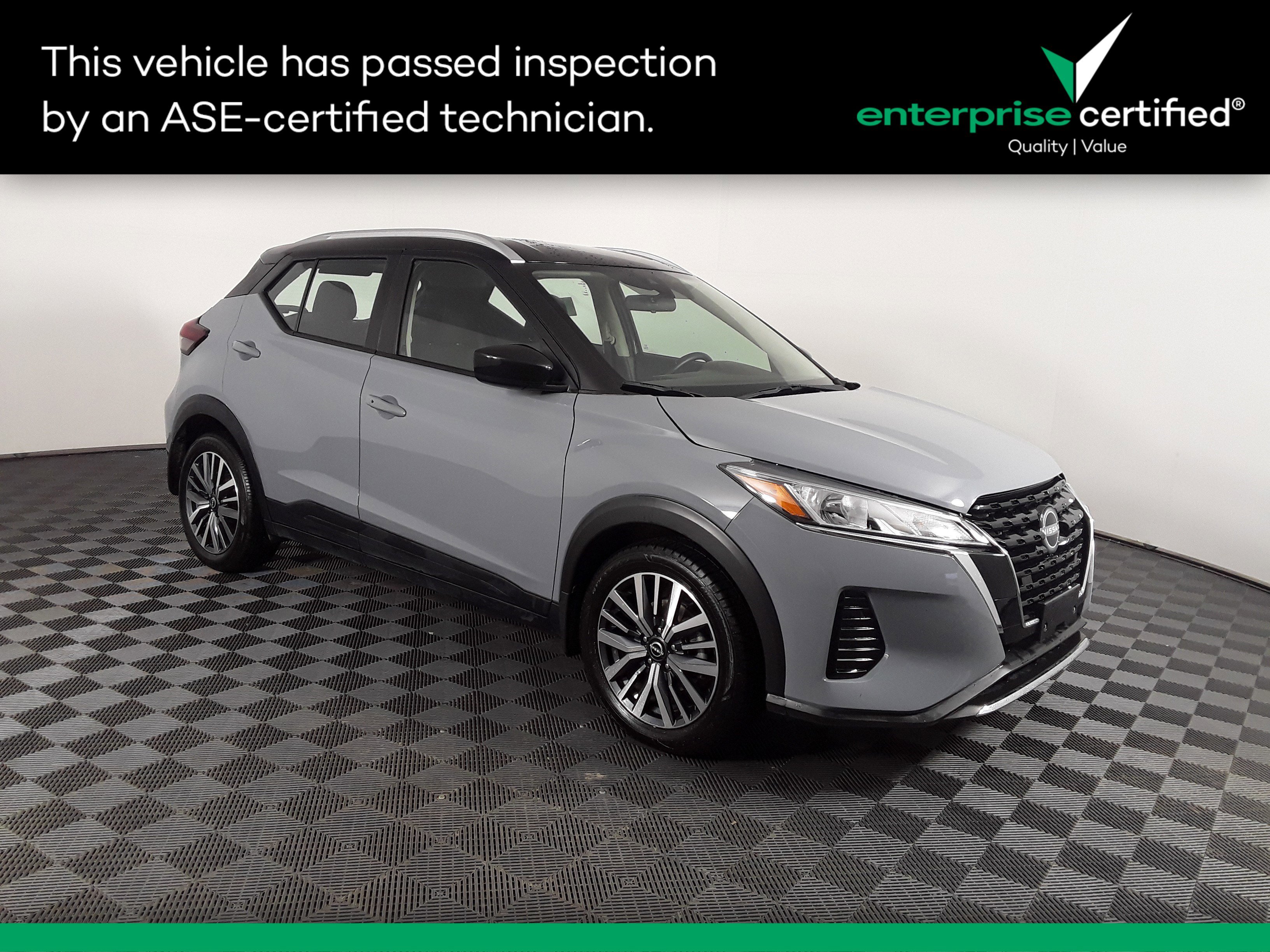 Used 2023 Nissan Kicks SV FWD