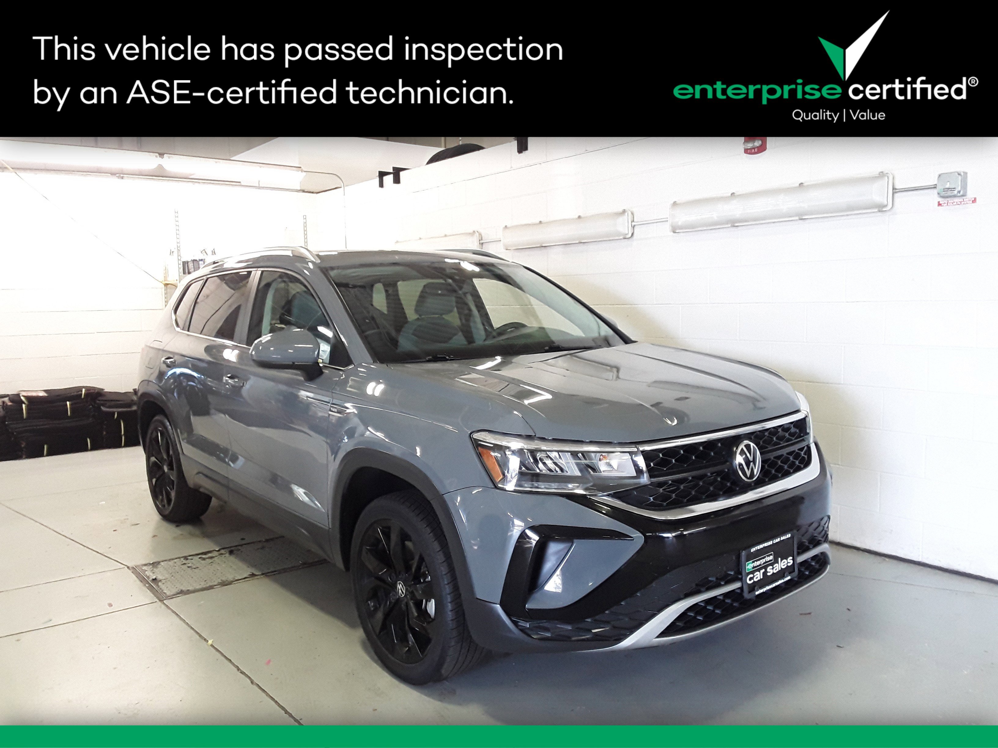 Used 2022 Volkswagen Taos SE FWD