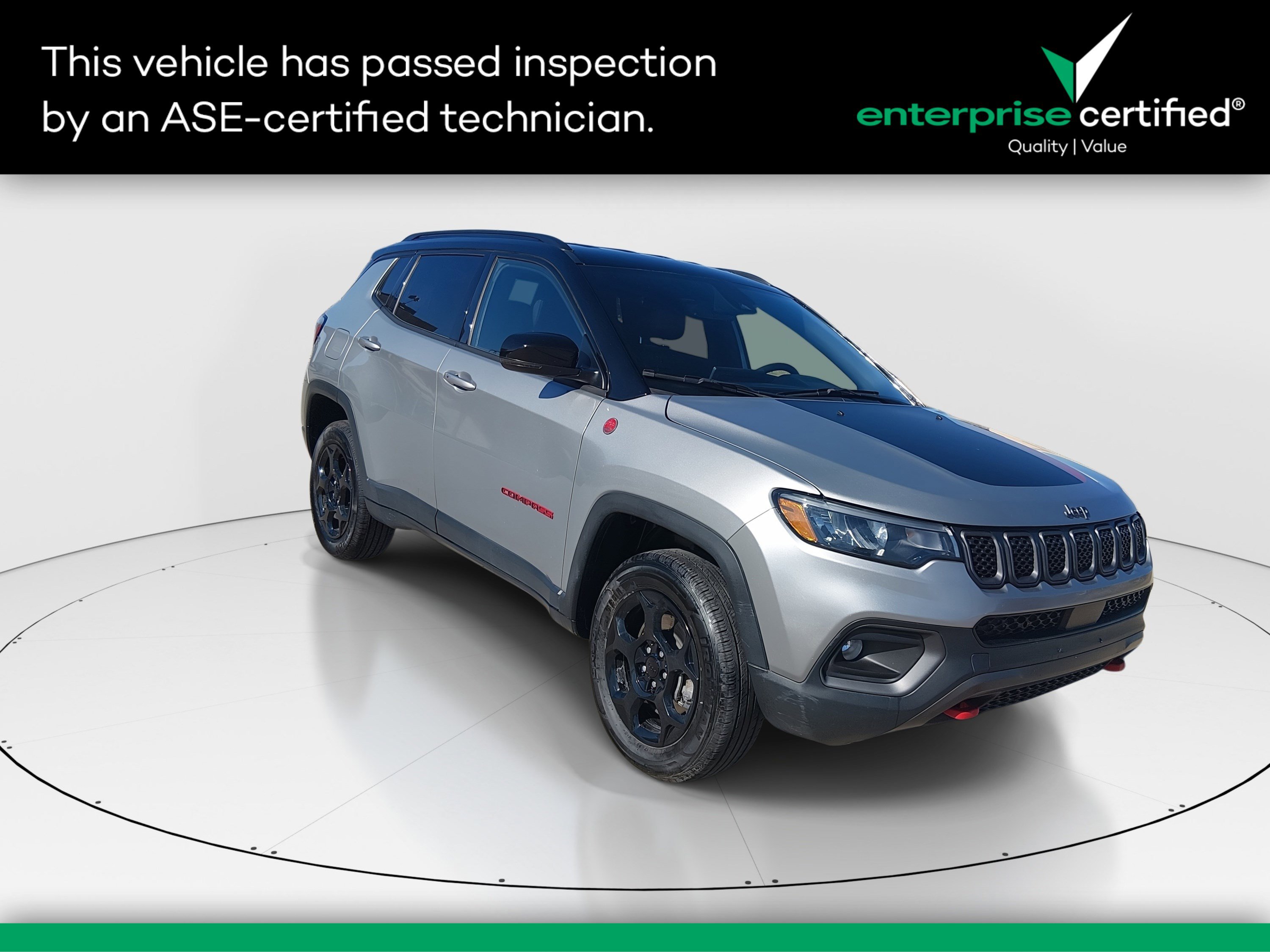 2023 Jeep Compass Trailhawk's photo