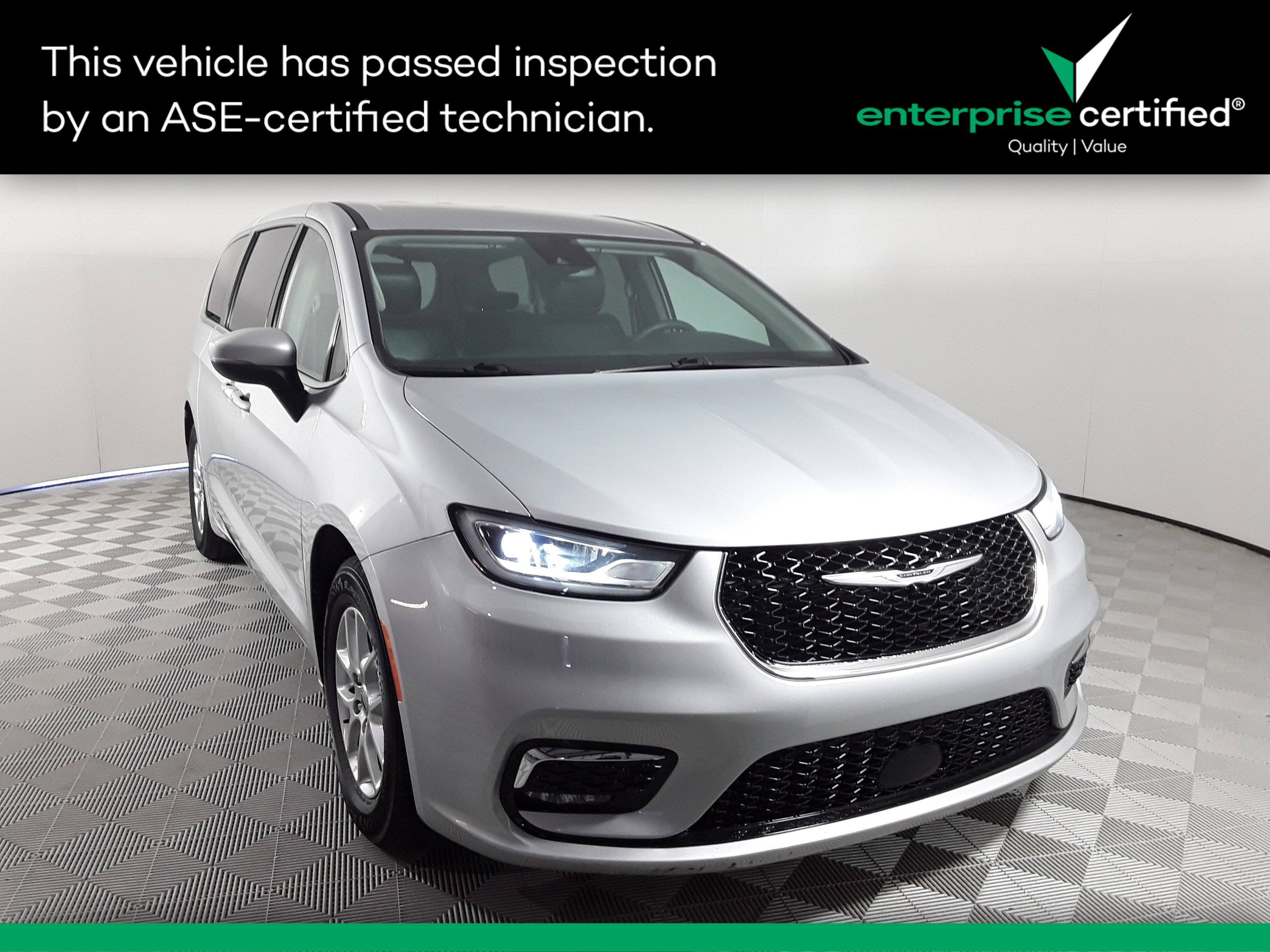2023 Chrysler Pacifica Touring L FWD