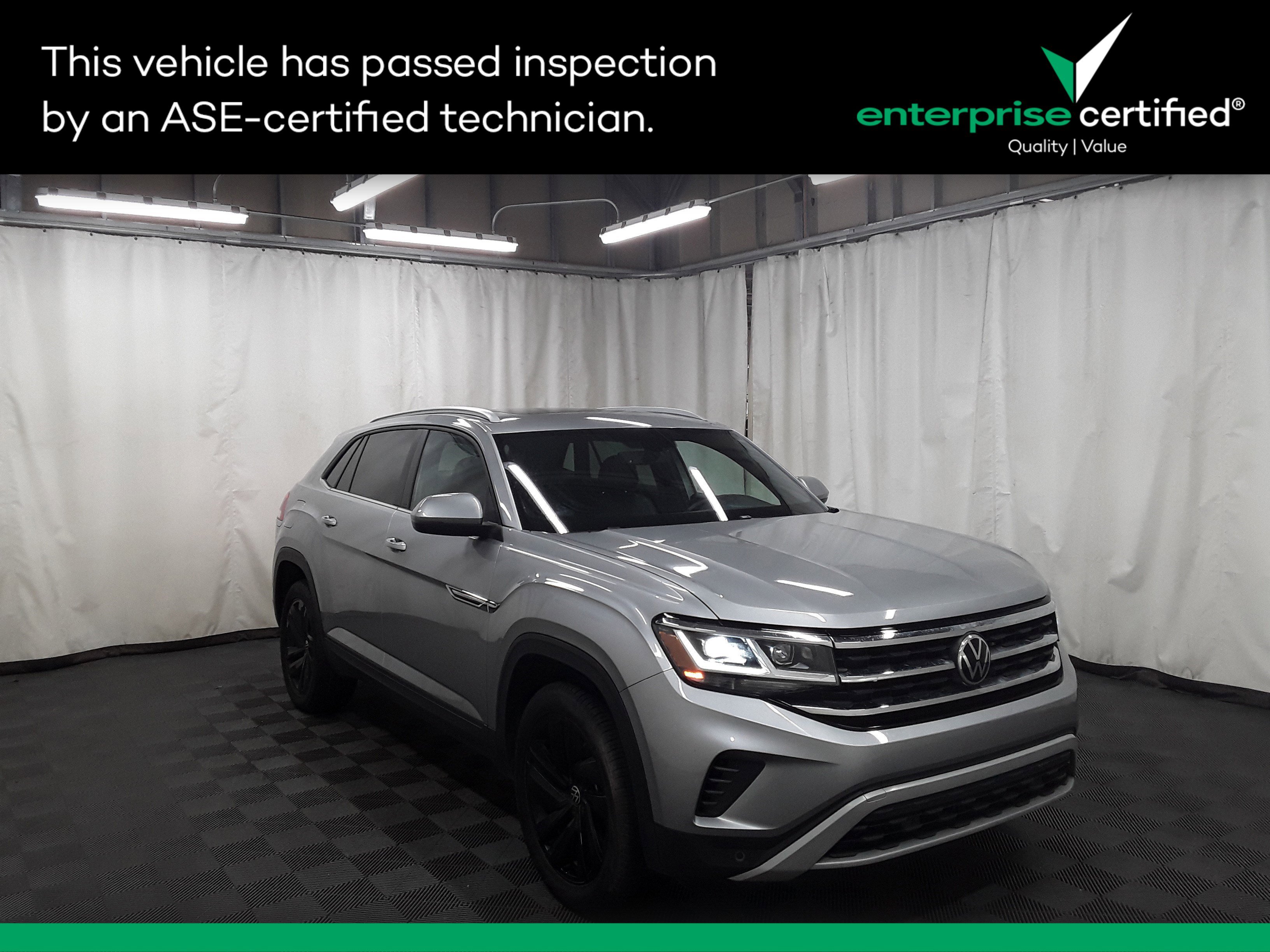 2022 Volkswagen Atlas Cross Sport 3.6L V6 SE w/Technology 4MOTION