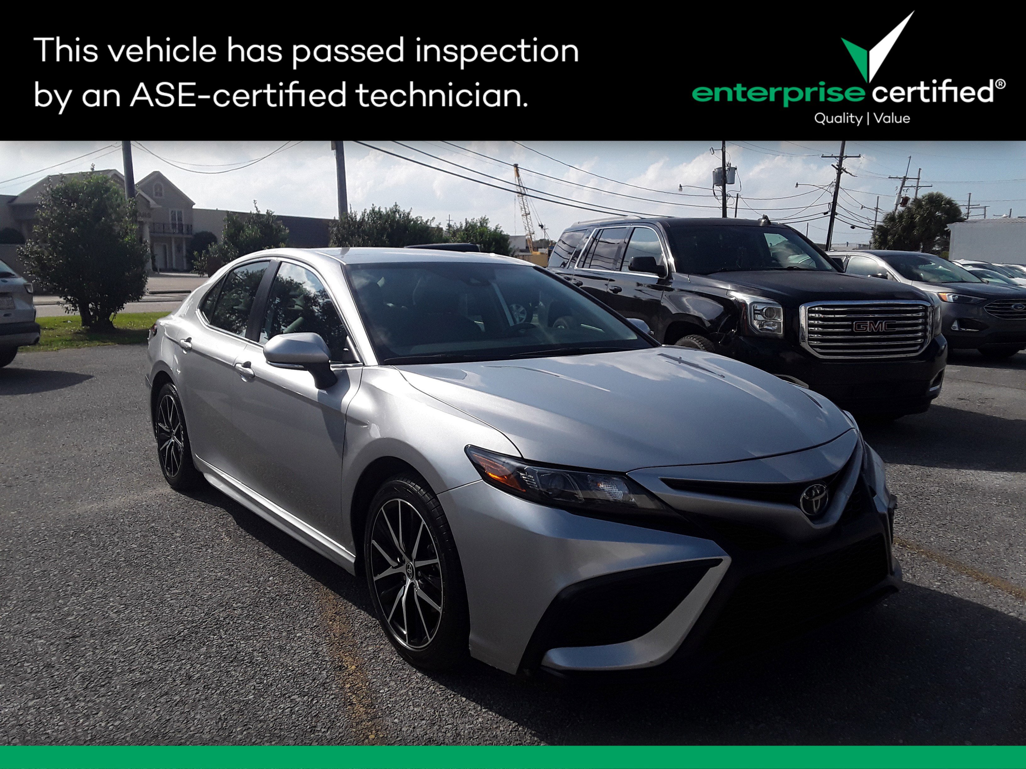 2023 Toyota Camry SE Auto