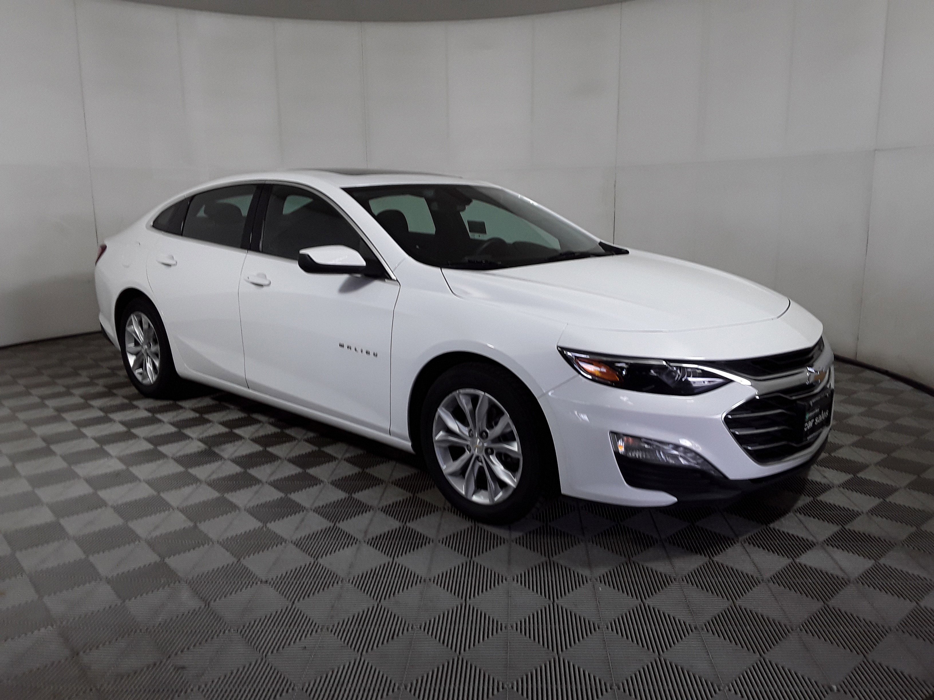 2022 Chevrolet Malibu 4dr Sdn LT