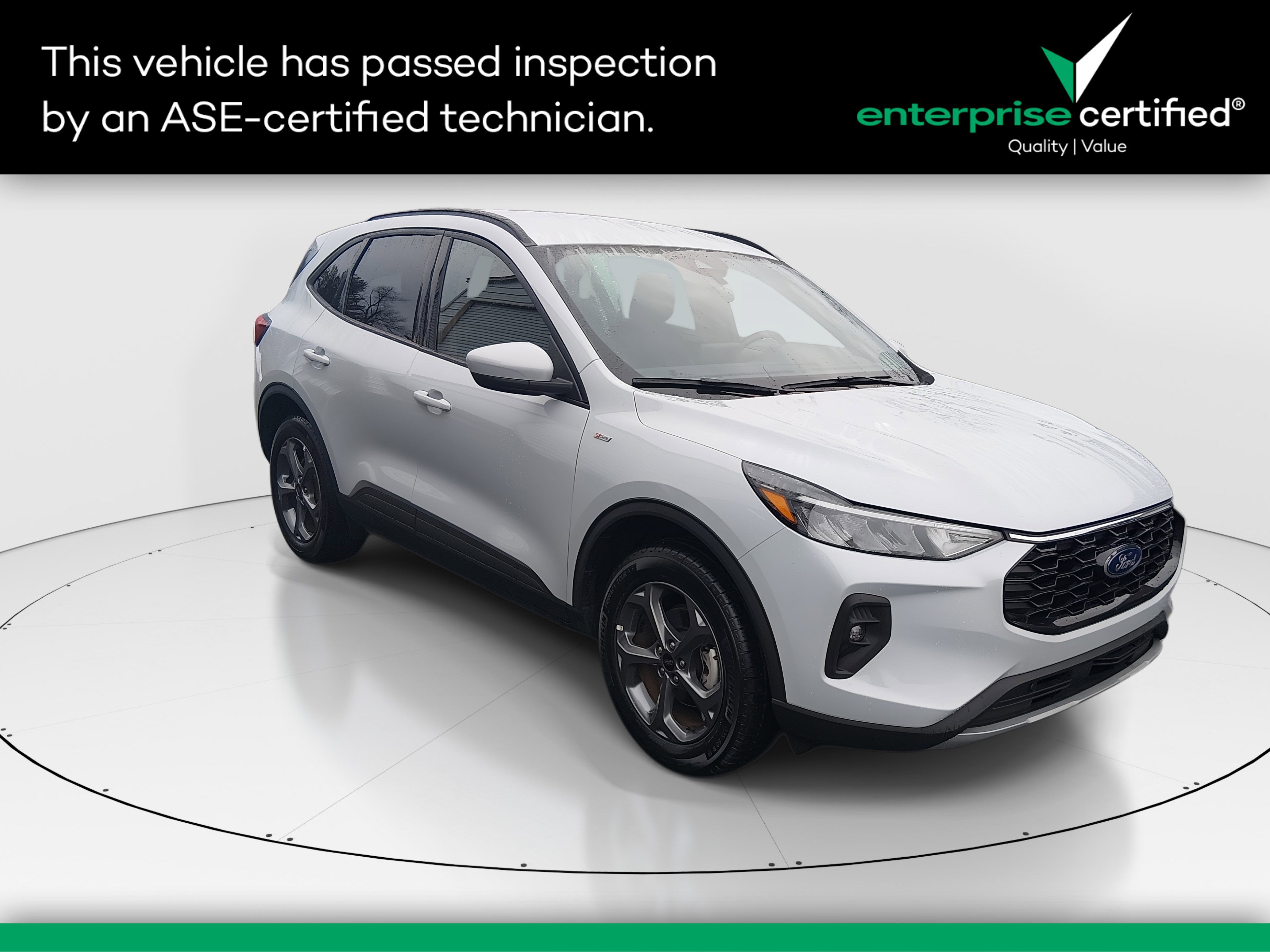 2025 Ford Escape ST-Line Select's photo