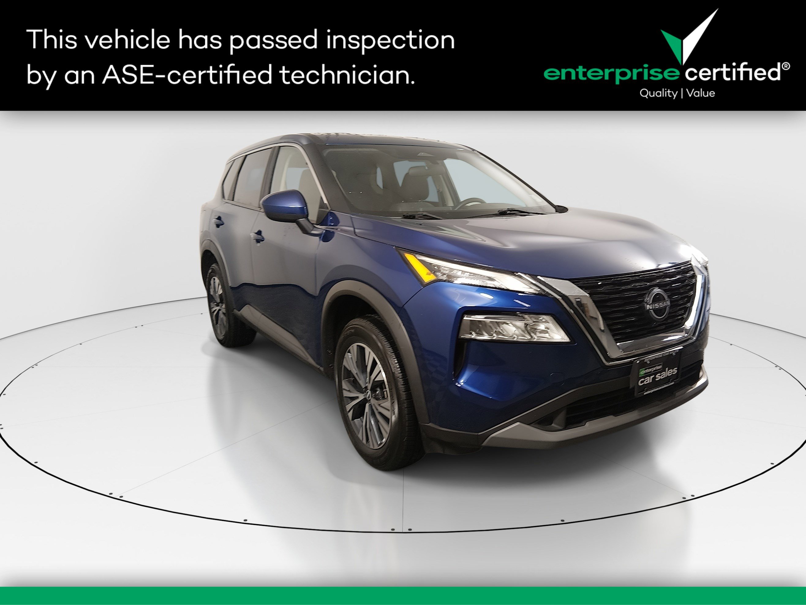 2023 Nissan Rogue SV's photo