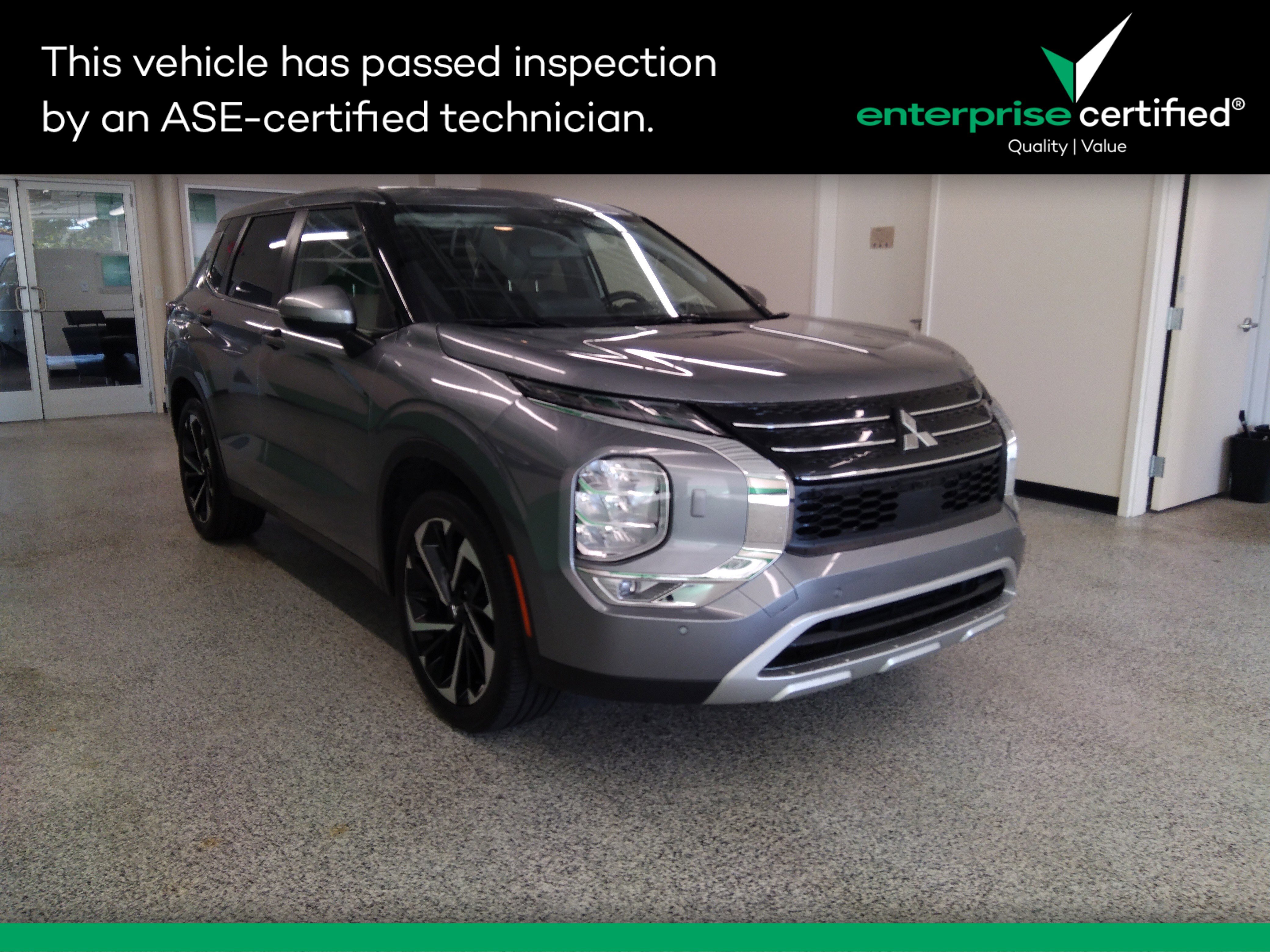 Used 2024 Mitsubishi Outlander SE S-AWC