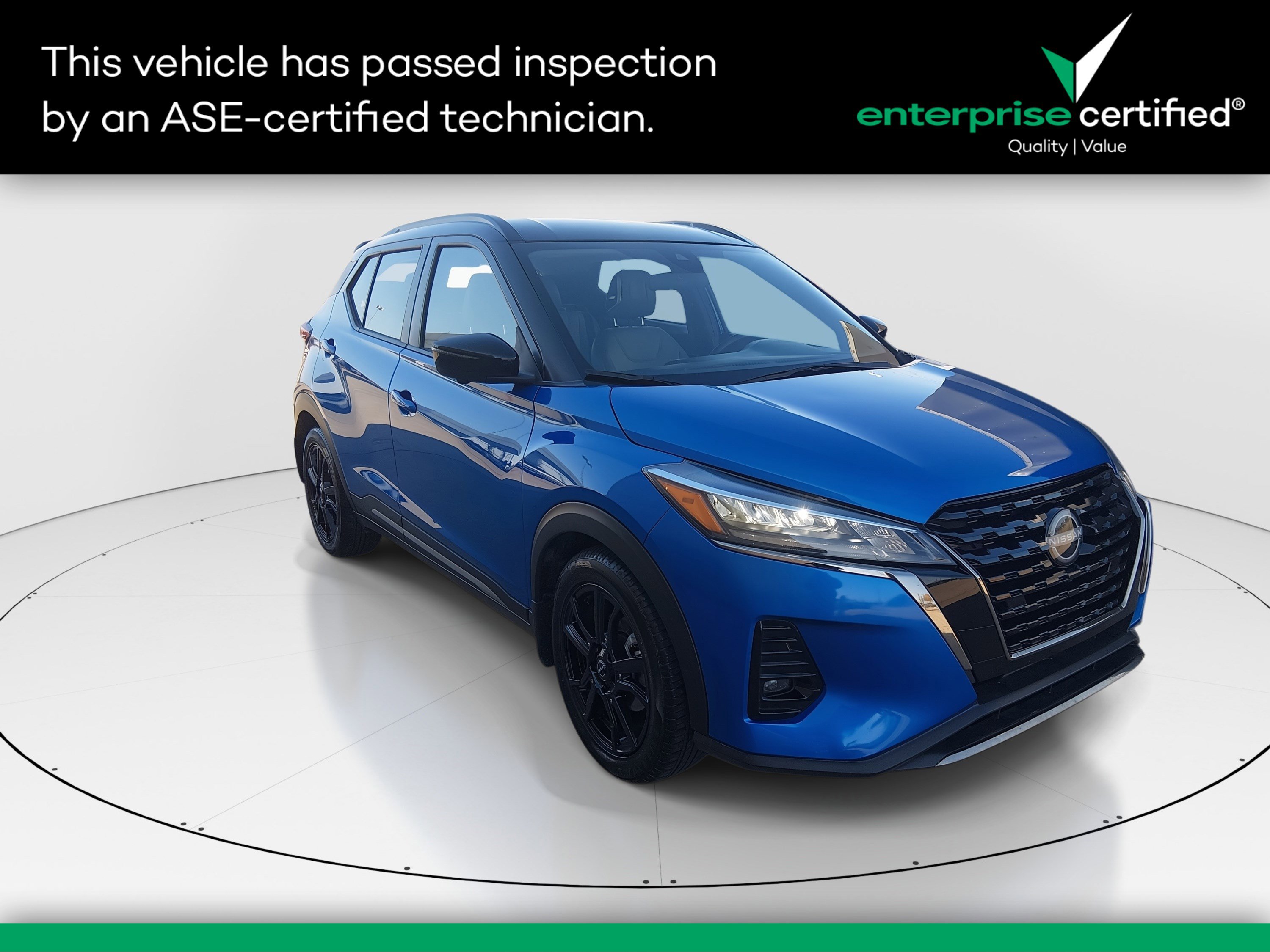 2023 Nissan Kicks SR