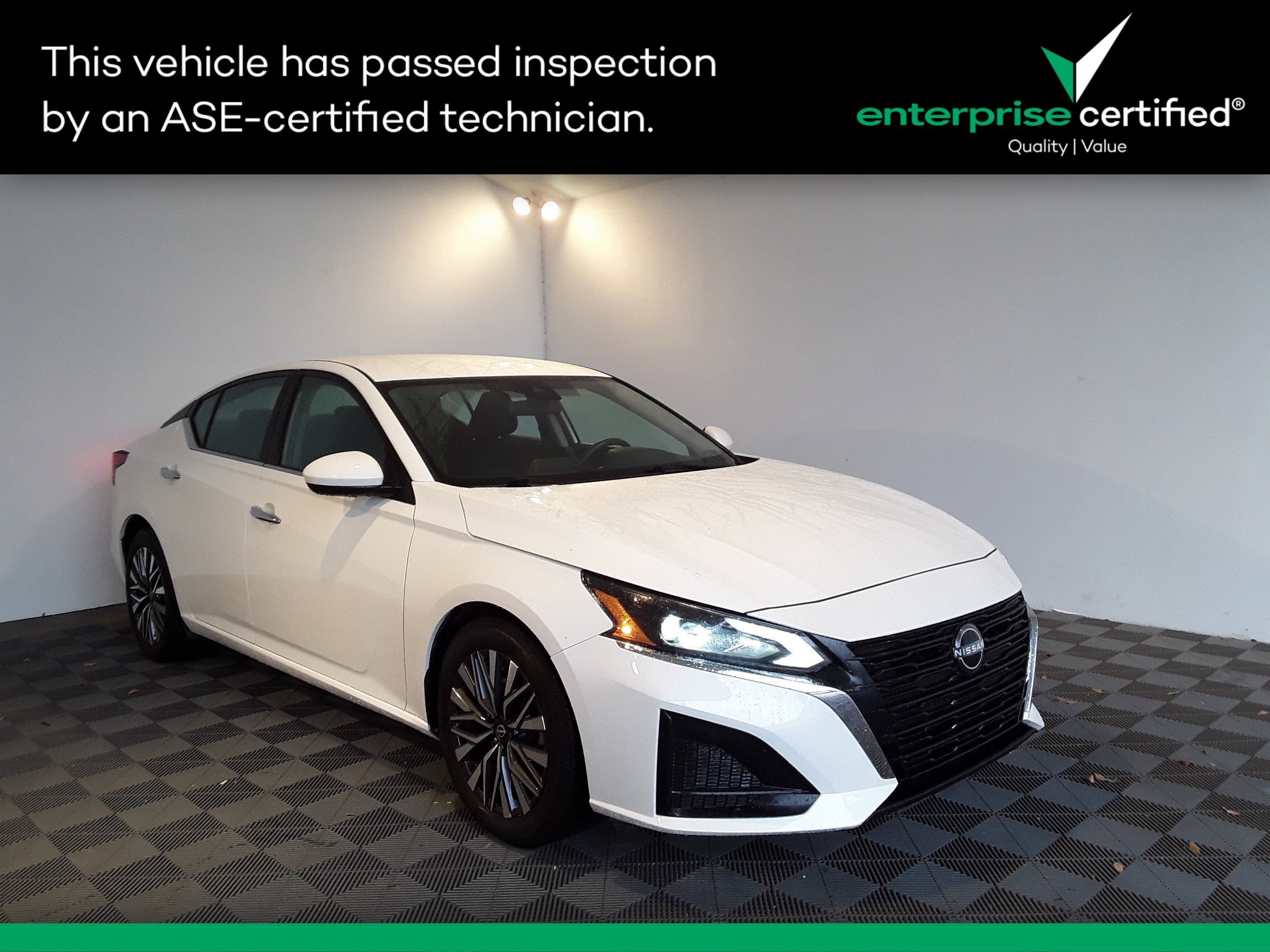 2023 Nissan Altima SV