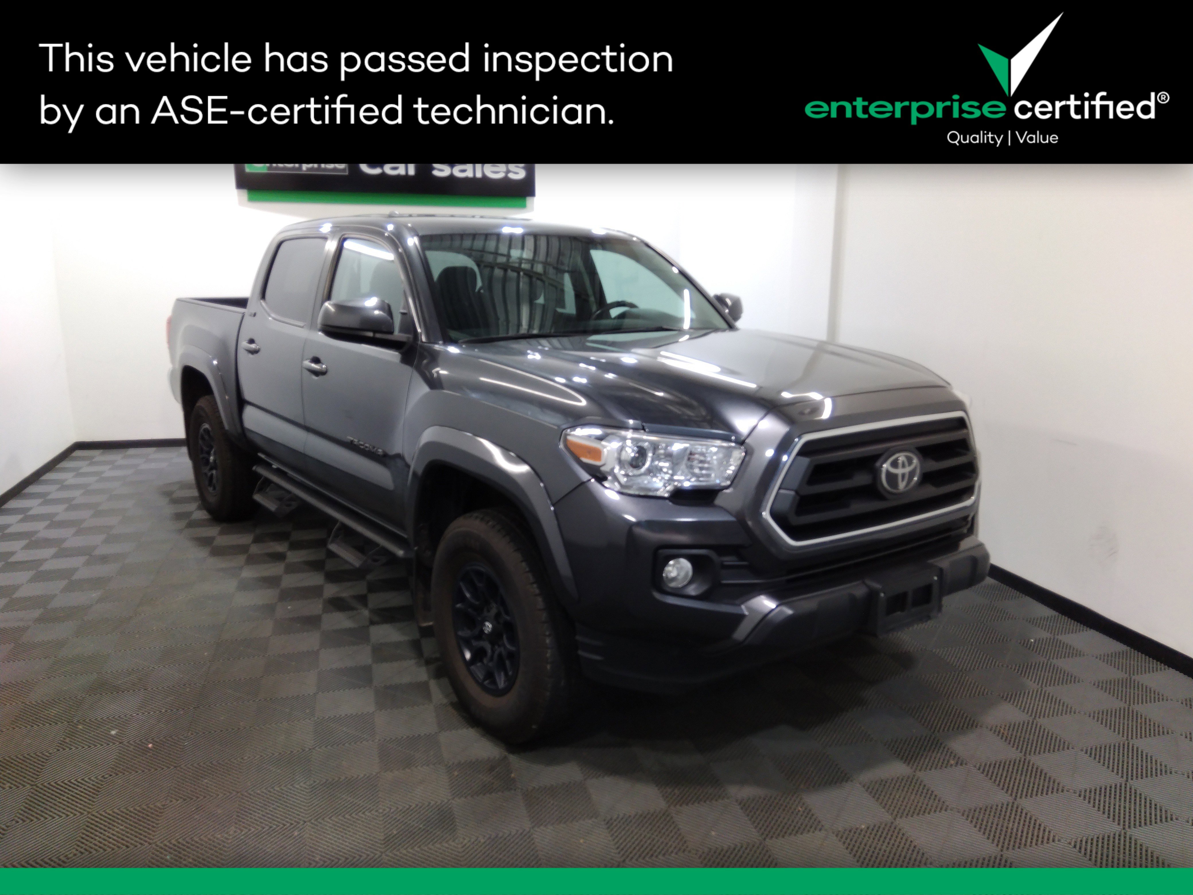 2022 Toyota Tacoma 2WD SR5 Double Cab 5' Bed V6 AT
