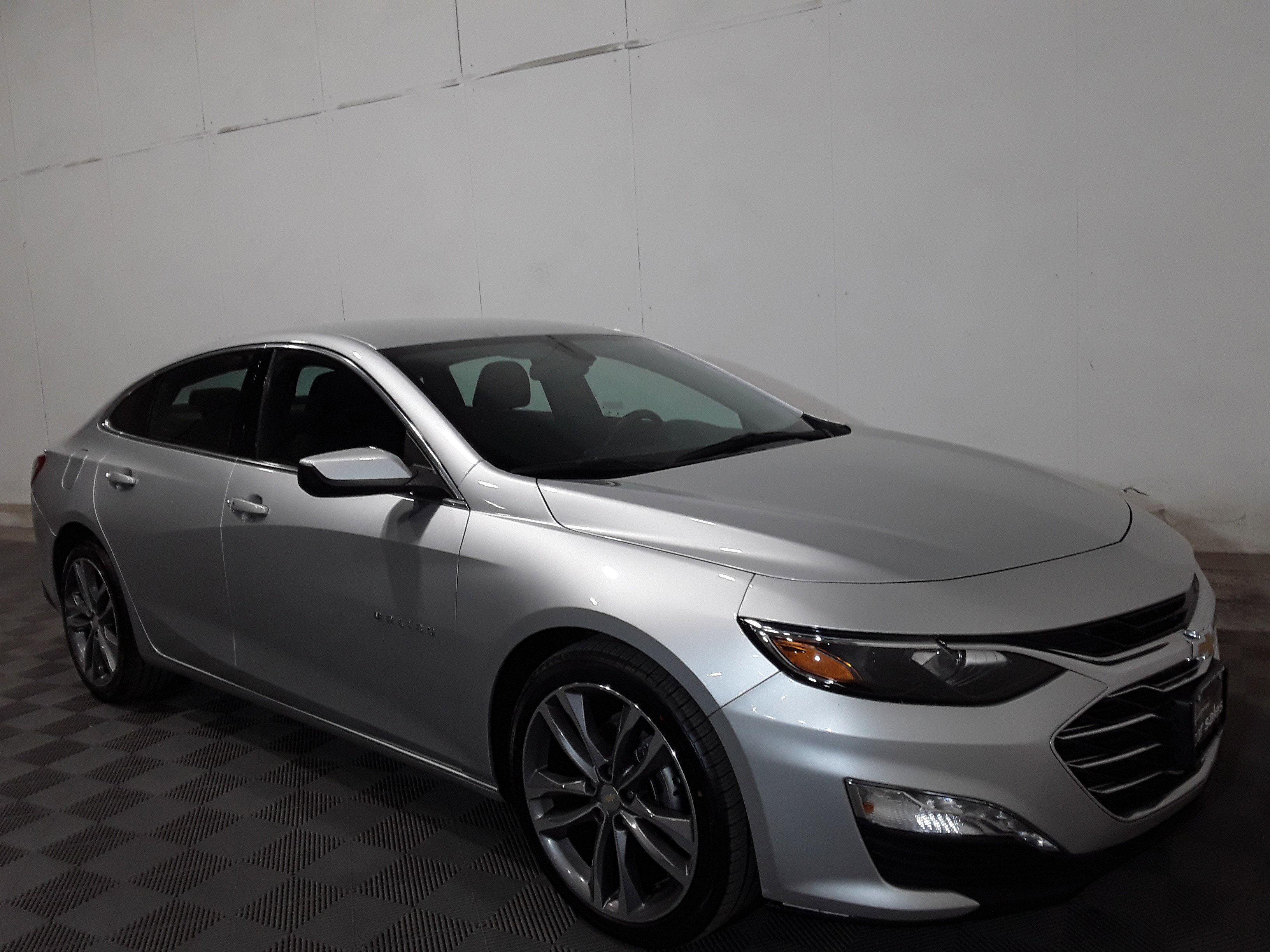 2022 Chevrolet Malibu 4dr Sdn LT