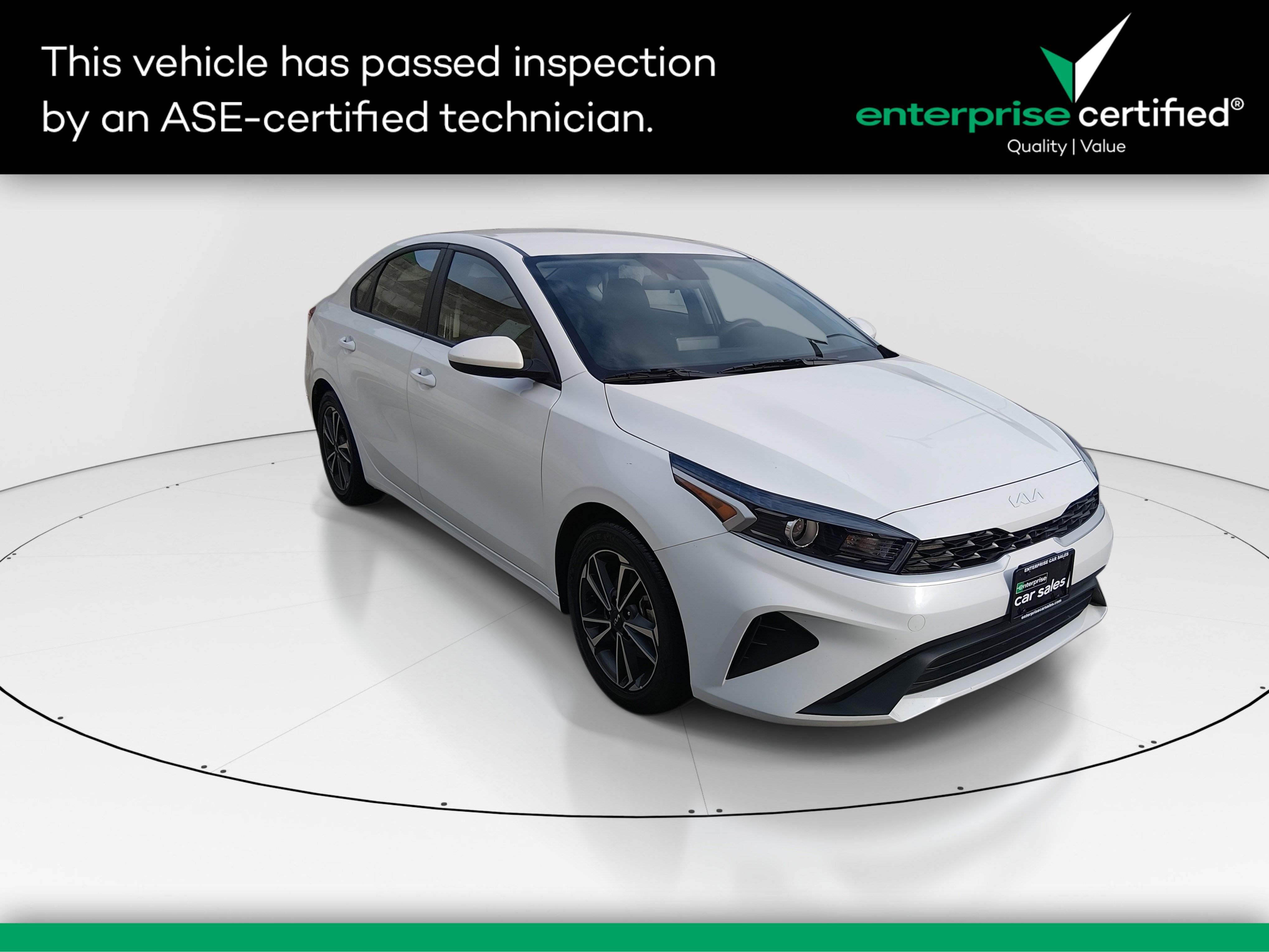 Used 2023 Kia Forte LXS IVT