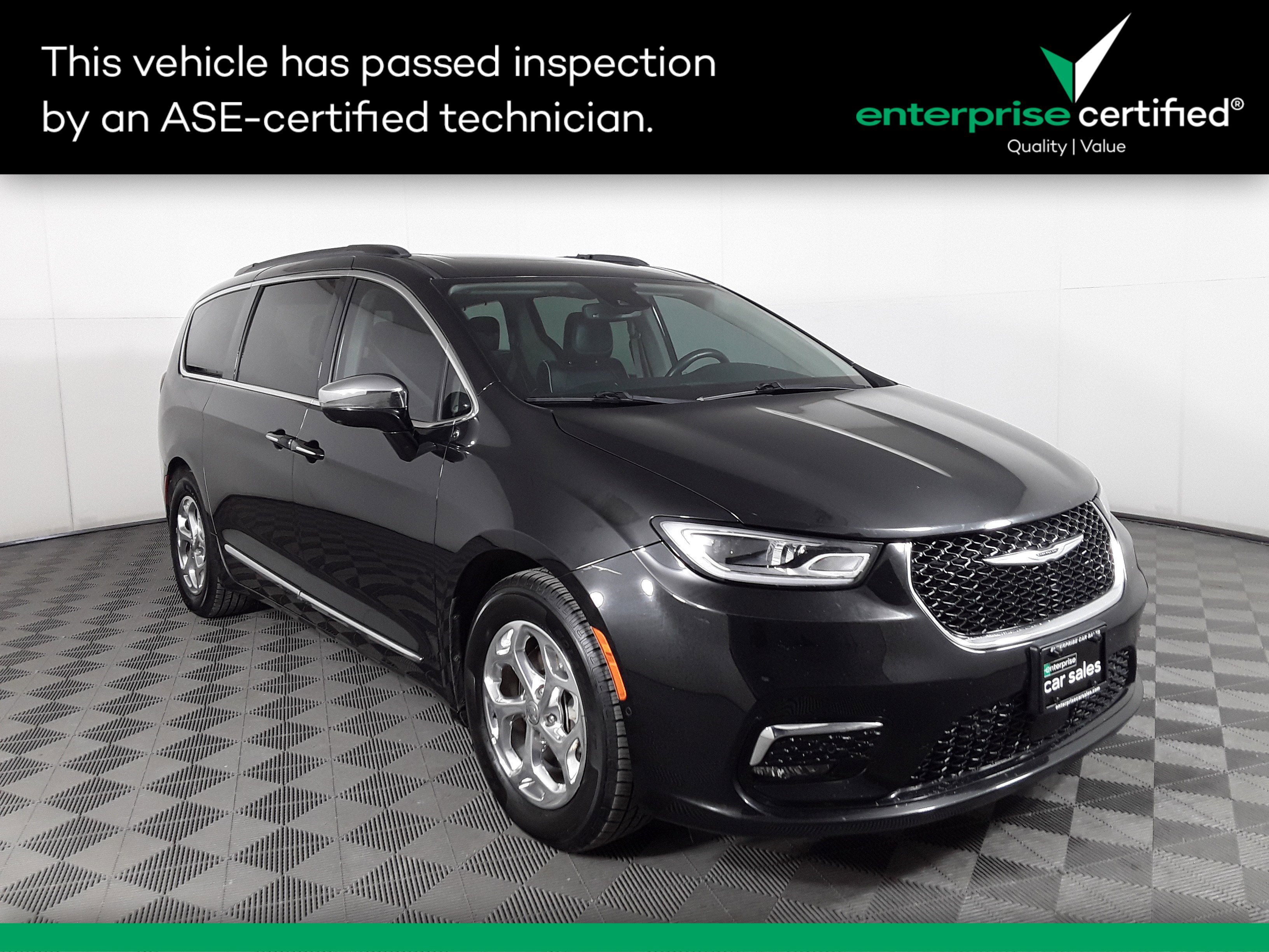 Used 2022 Chrysler Pacifica Limited FWD