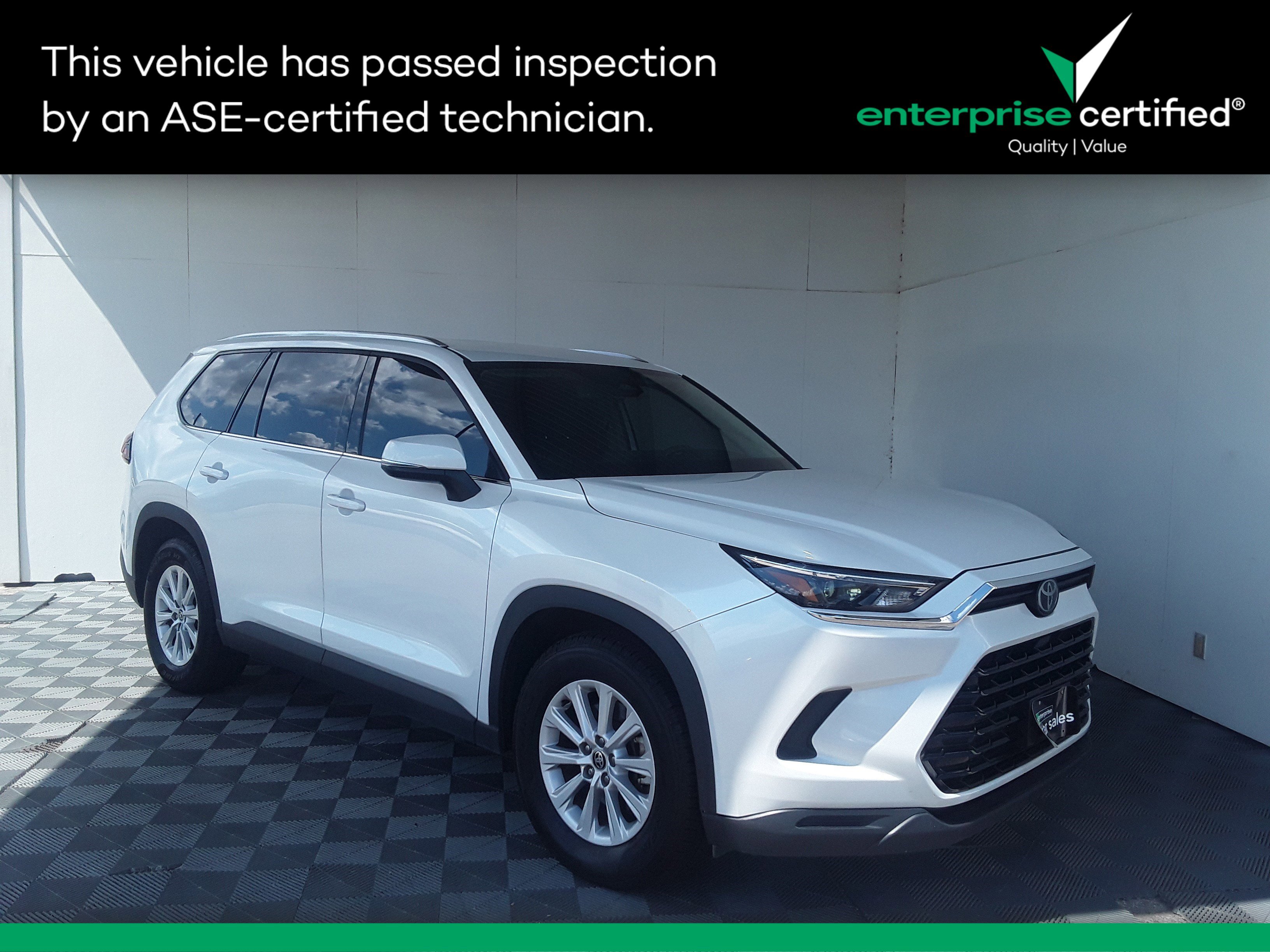 Used 2024 Toyota Grand Highlander XLE FWD