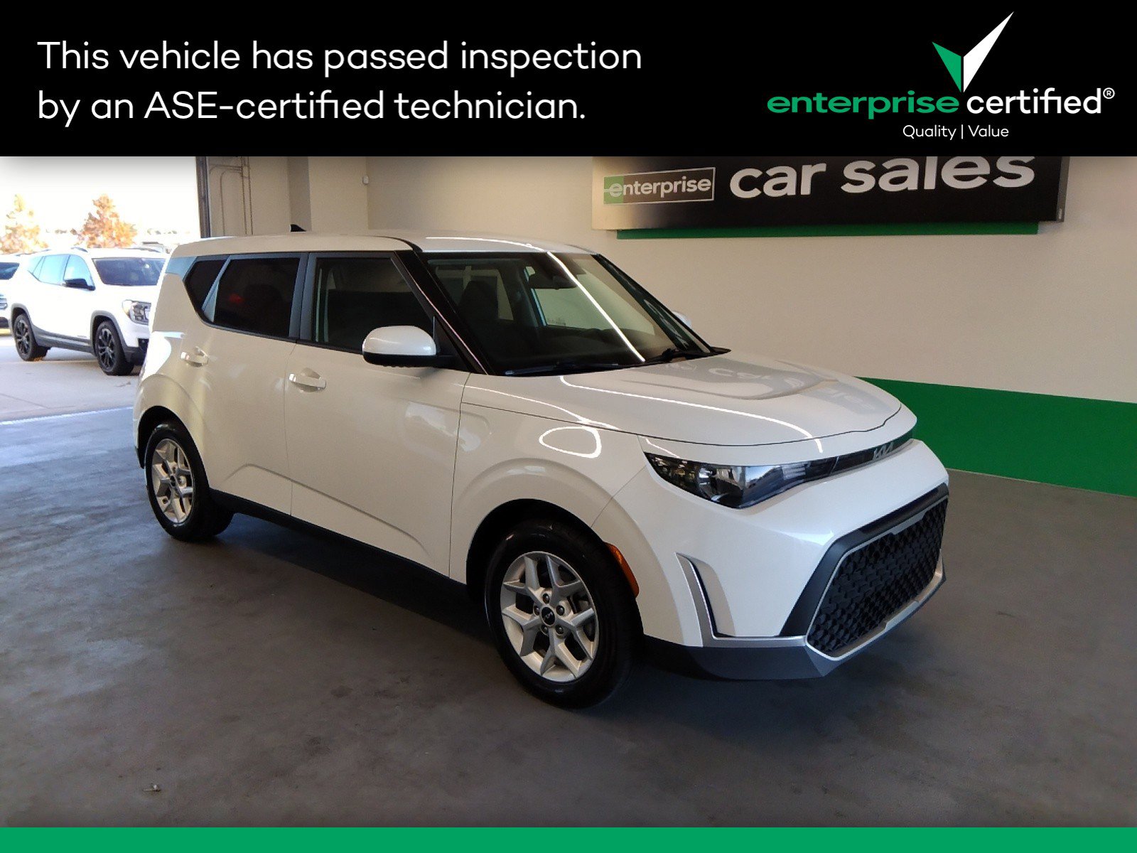 Used 2023 Kia Soul LX IVT