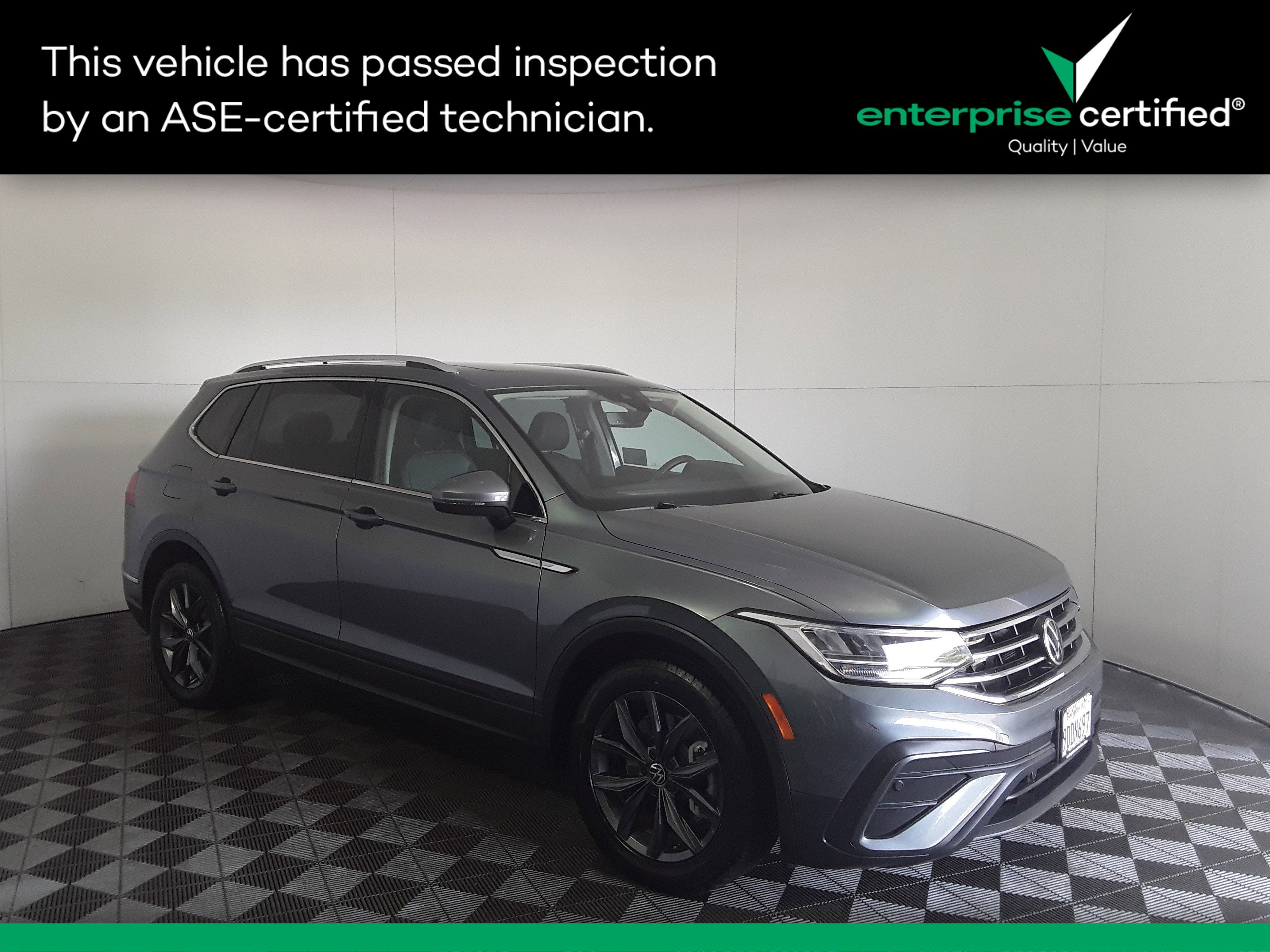 2022 Volkswagen Tiguan 2.0T SE FWD