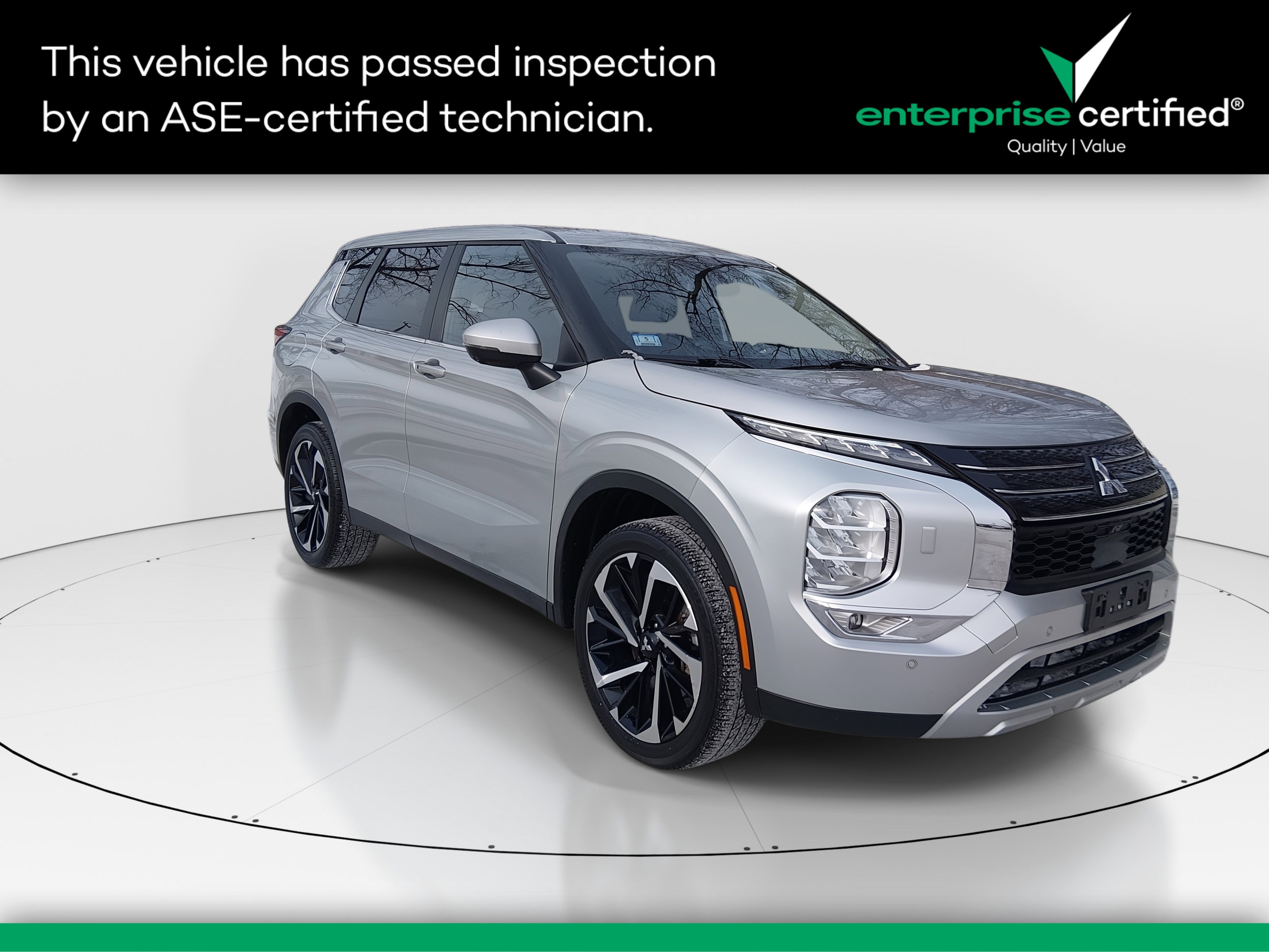 Used 2024 Mitsubishi Outlander SE S-AWC