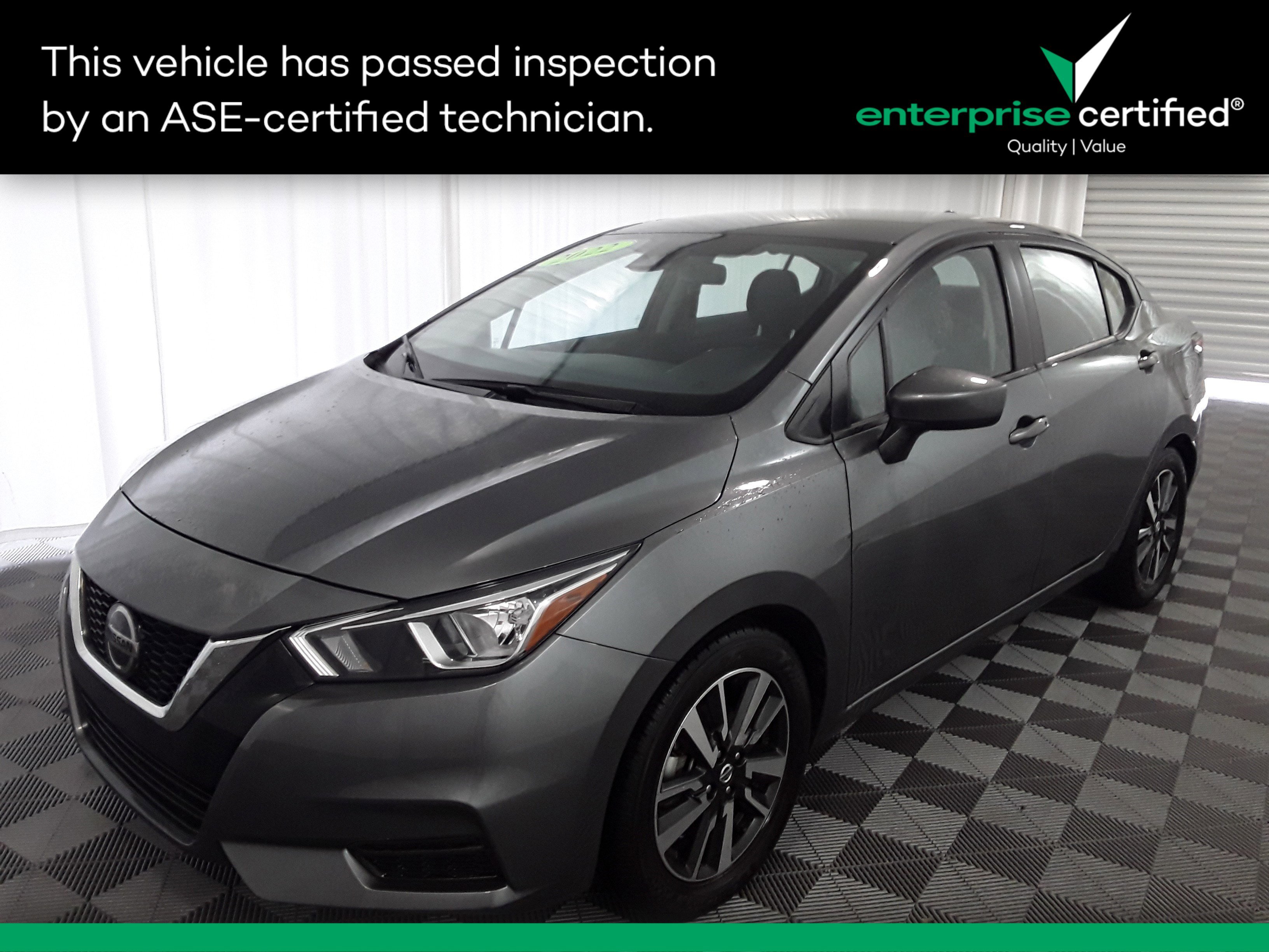 2022 Nissan Versa SV CVT