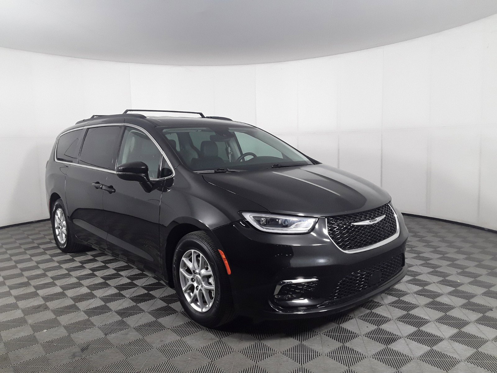 2022 Chrysler Pacifica Touring L FWD