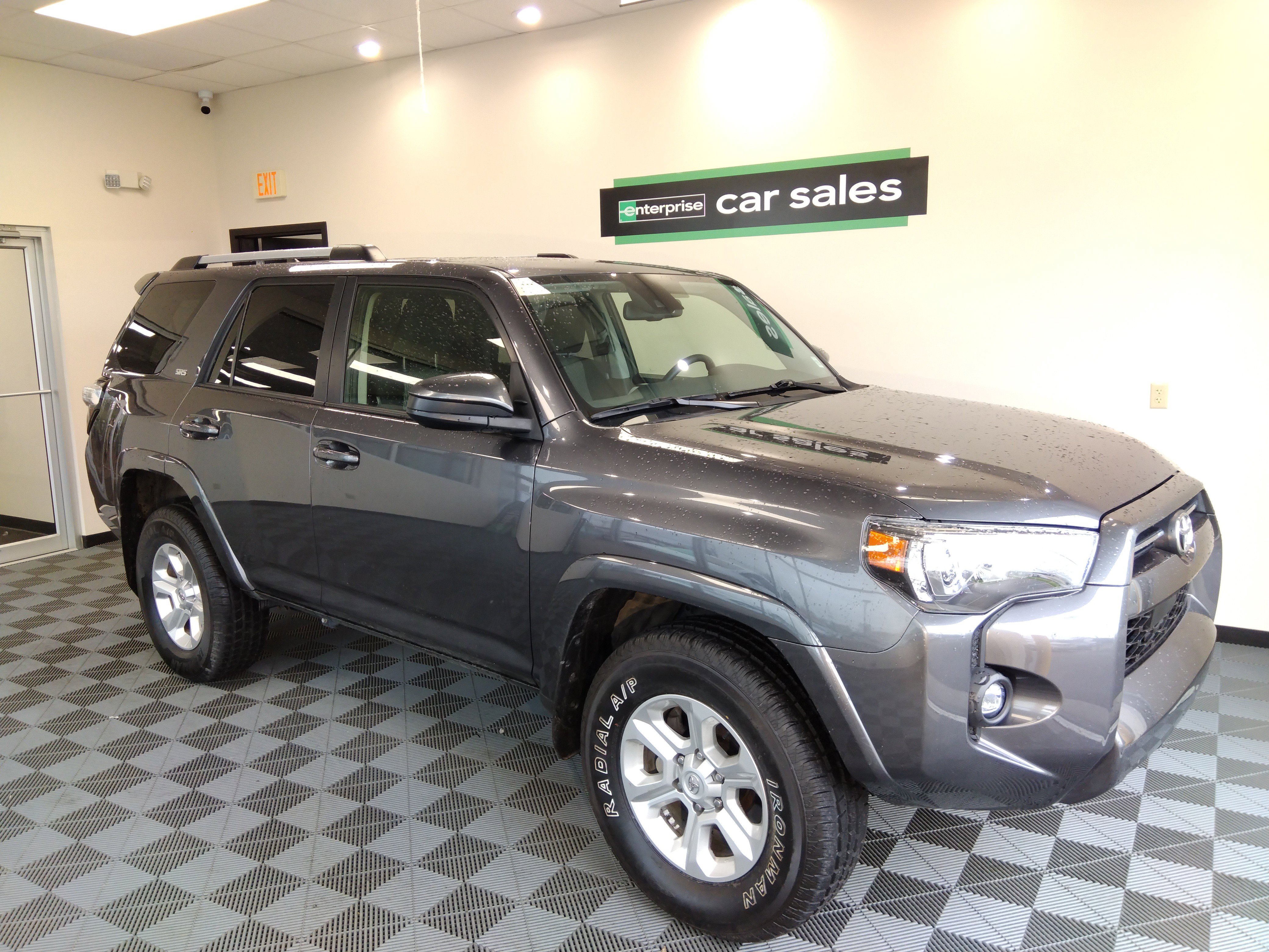 2023 Toyota 4Runner SR5 4WD