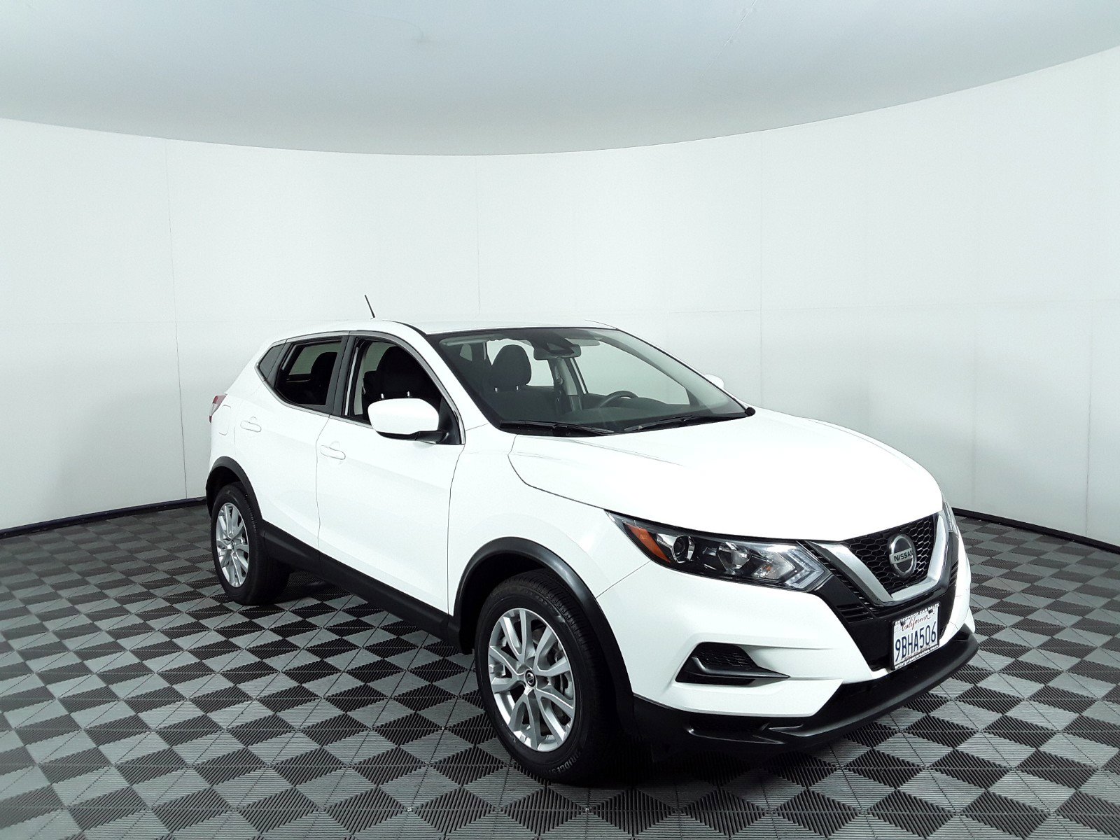 2022 Nissan Rogue Sport FWD S