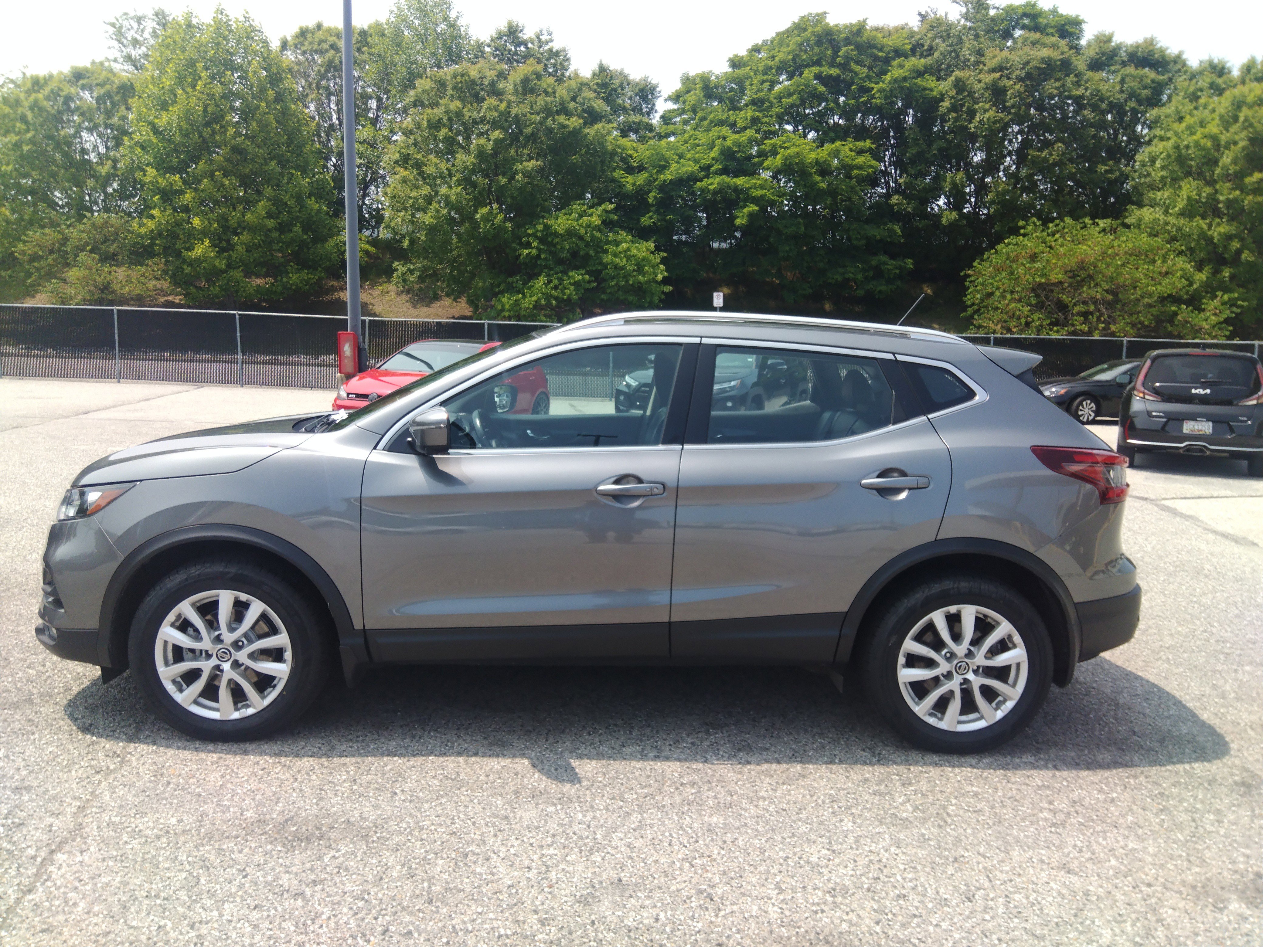 2022 Nissan Rogue Sport AWD SV