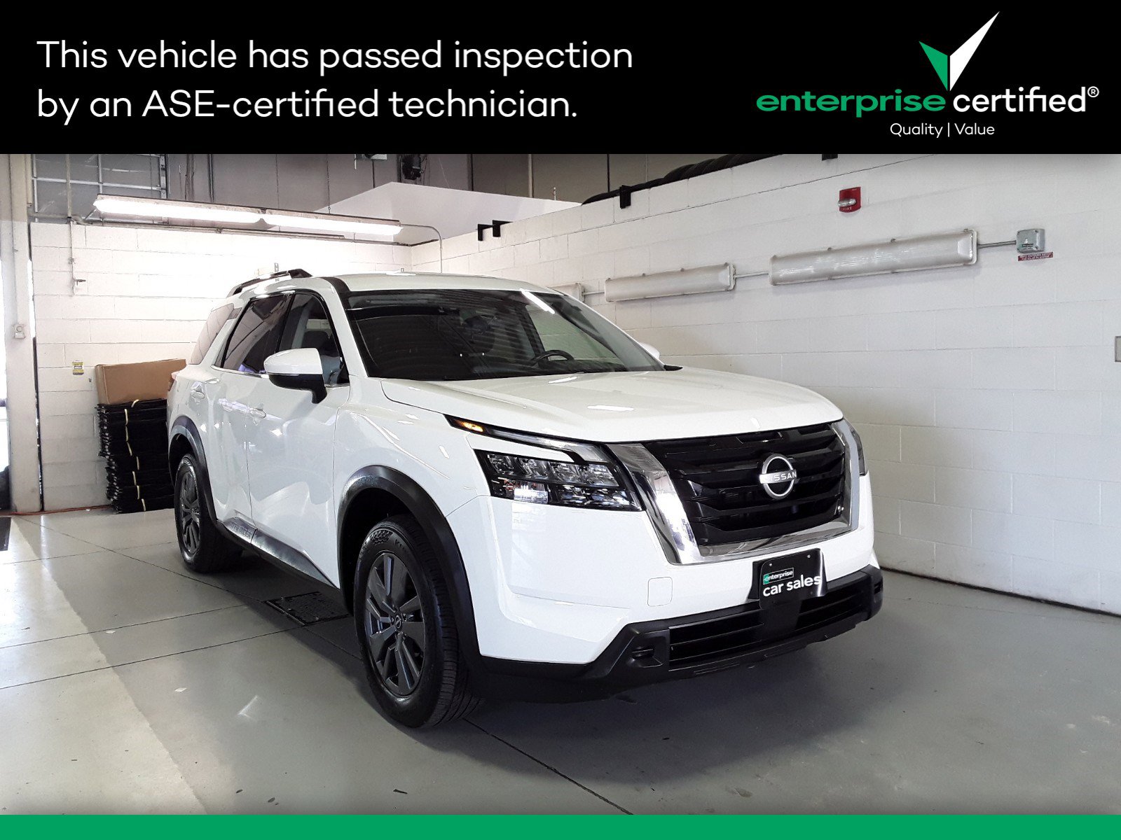 Used 2023 Nissan Pathfinder SV 2WD