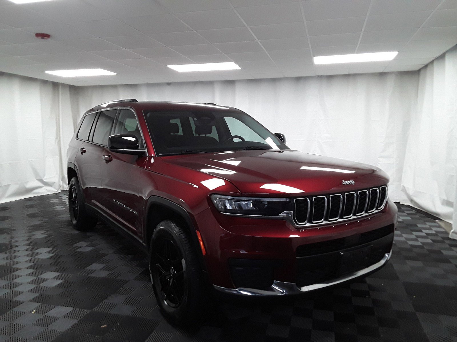 2021 Jeep Grand Cherokee L Laredo 4x4