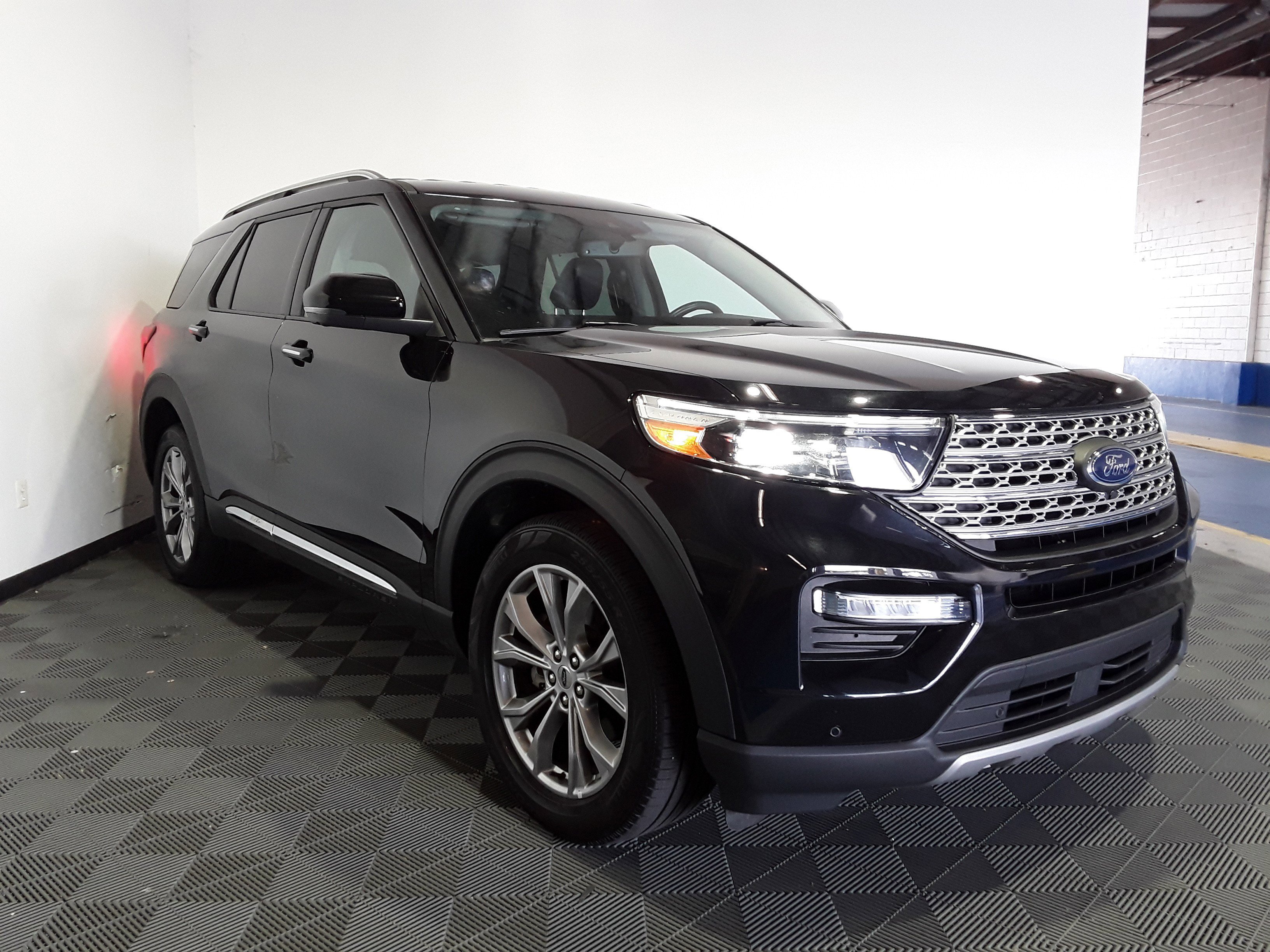 2023 Ford Explorer Limited 4WD